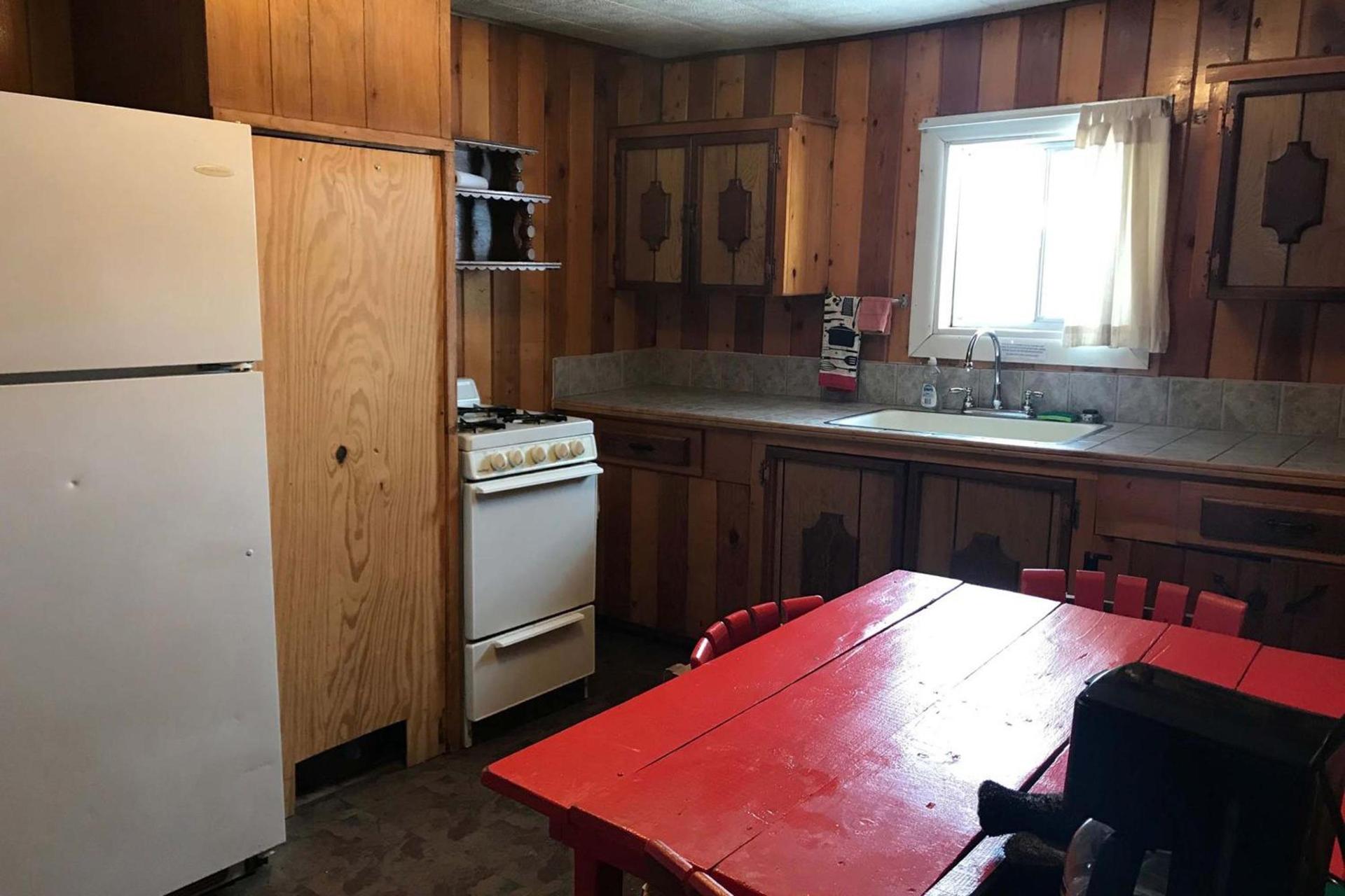 Elkhorn Lodge photo 20