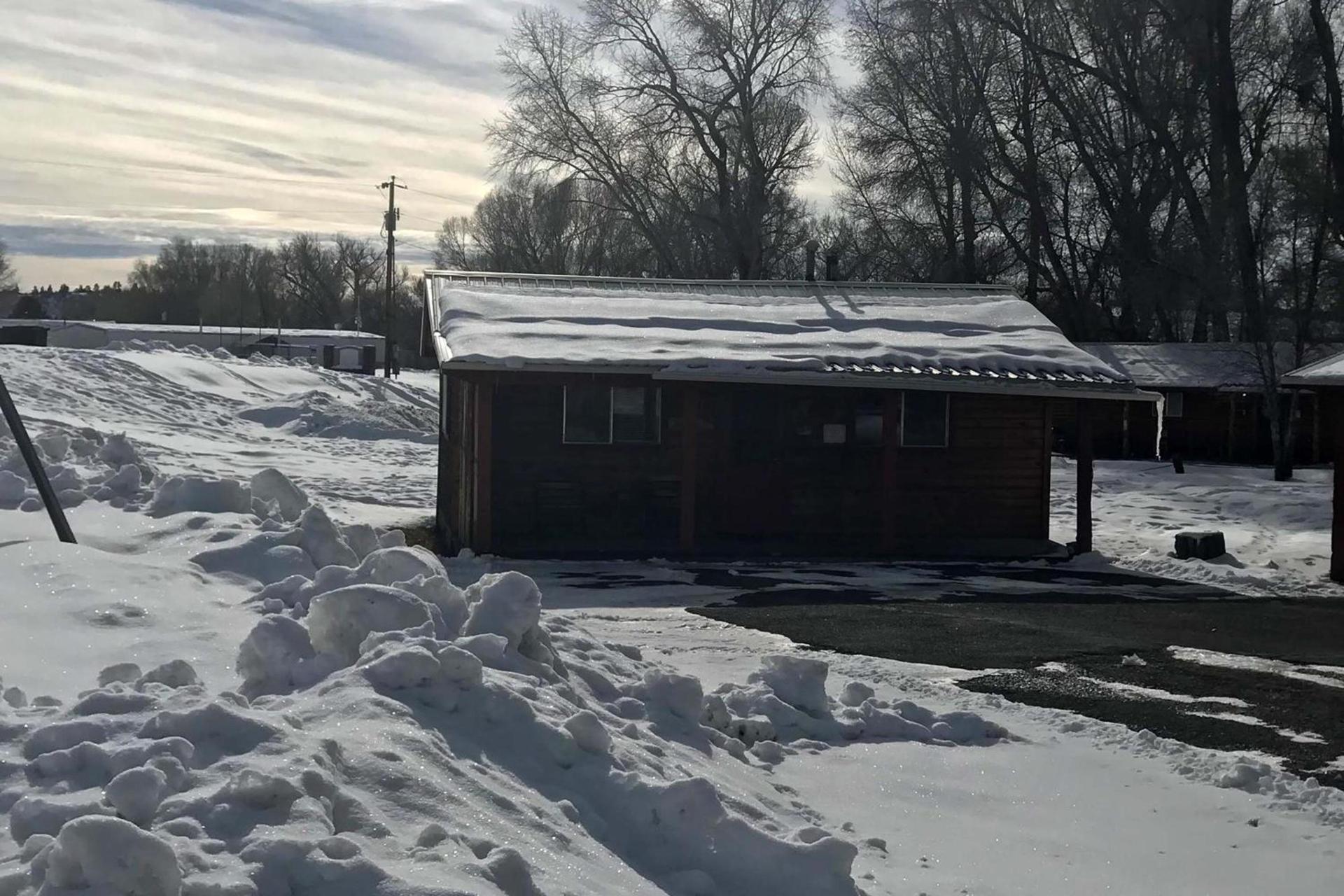 Elkhorn Lodge photo 18