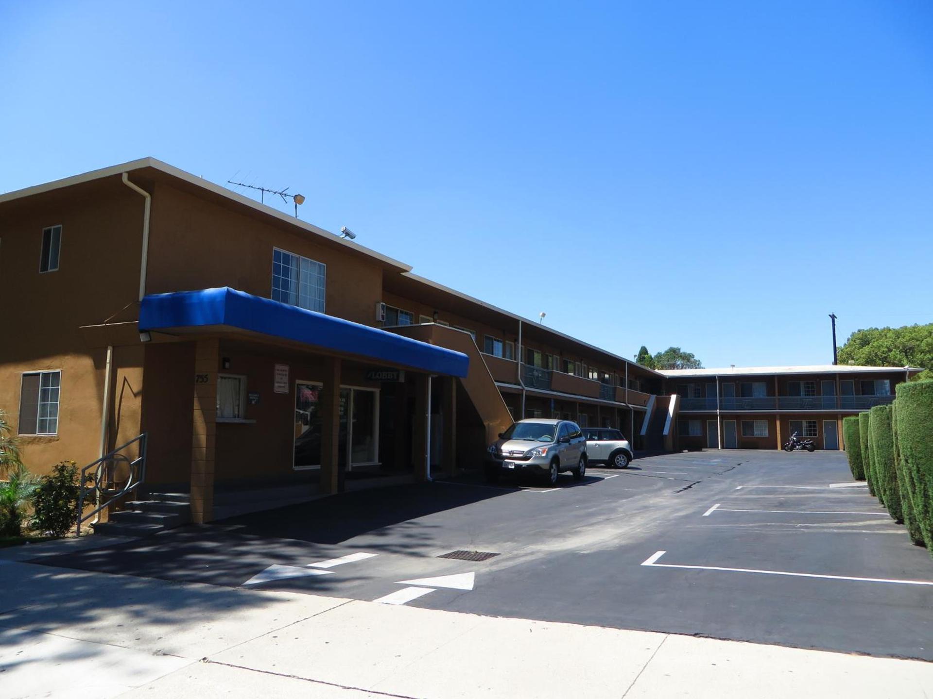 American Inn photo 26