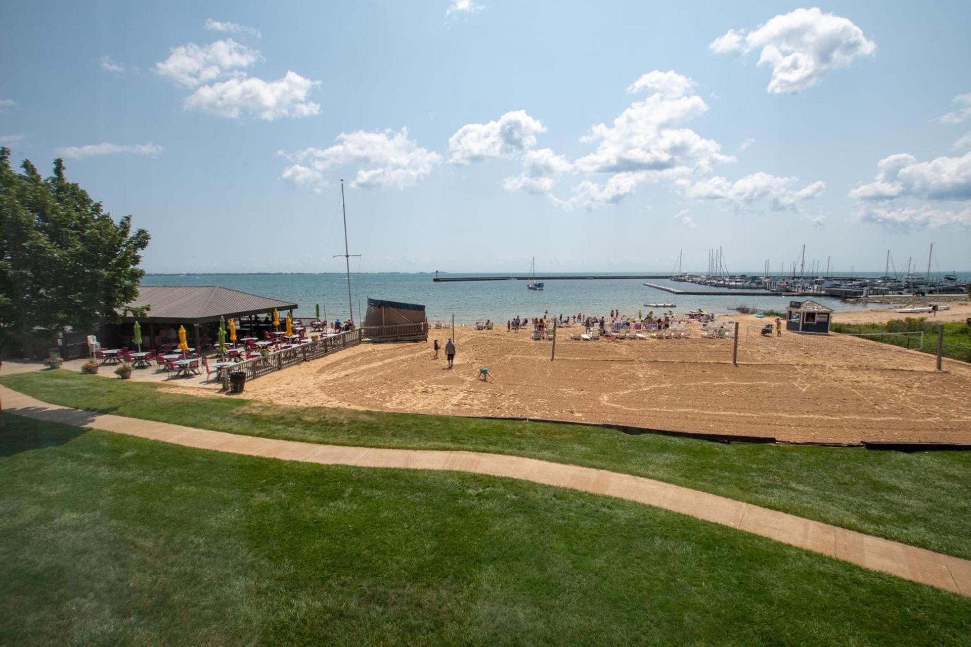 Tawas Bay Beach Resort & Conference Center photo 87