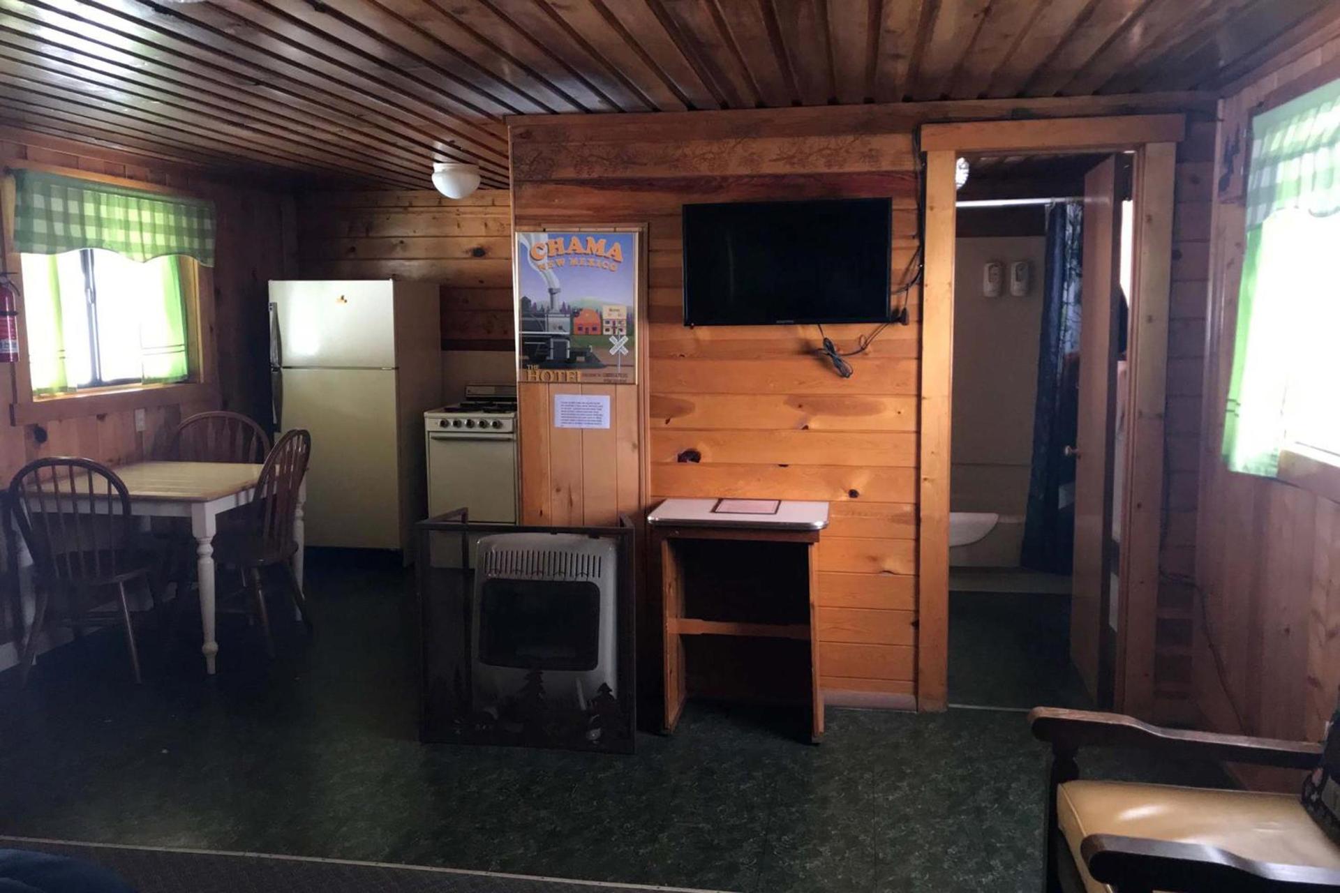 Elkhorn Lodge photo 31