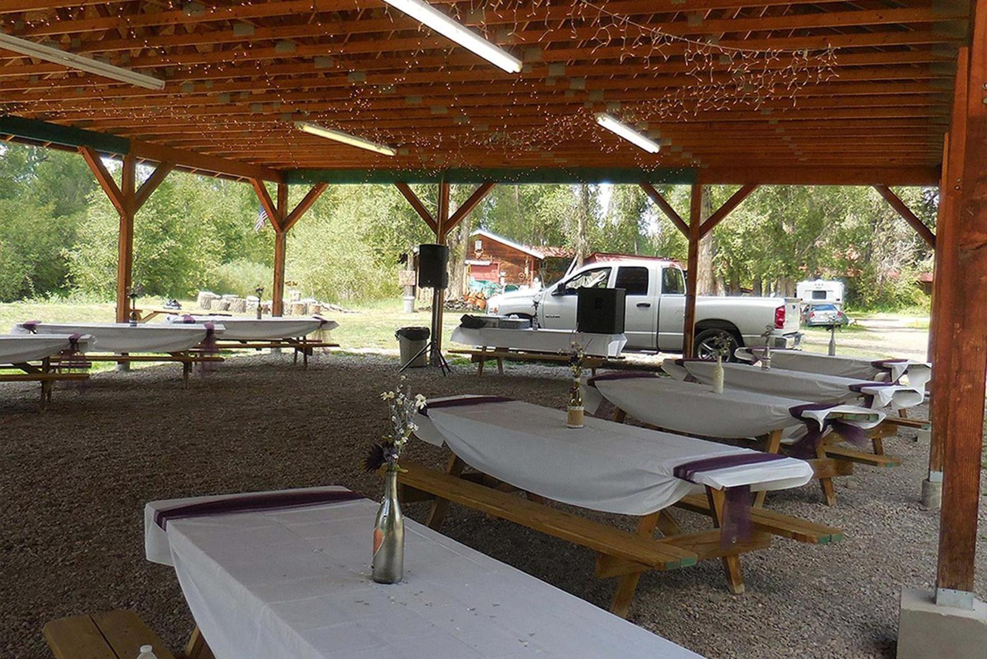 Elkhorn Lodge photo 5