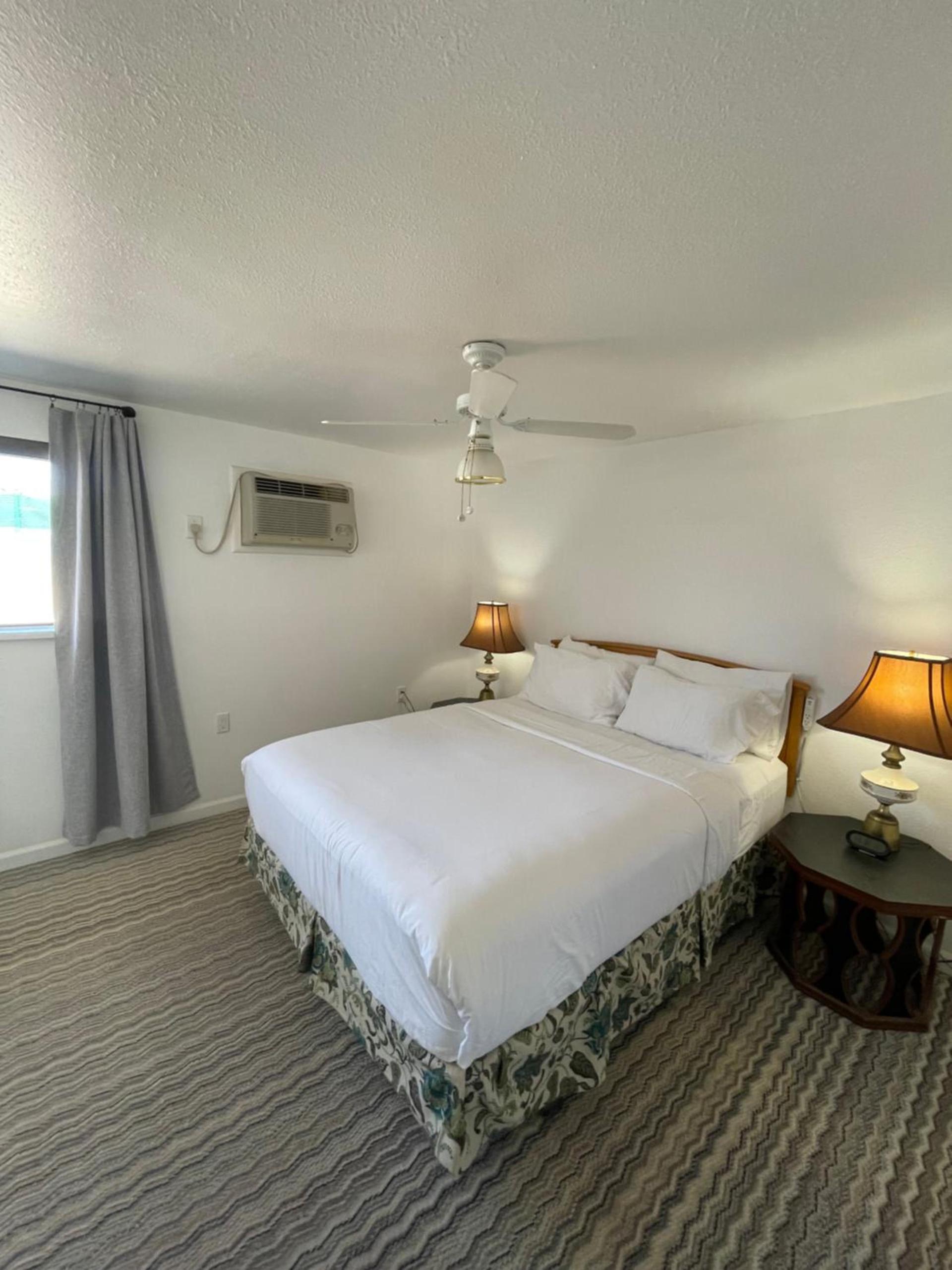 The Aztec Motel & Creative Space photo 30