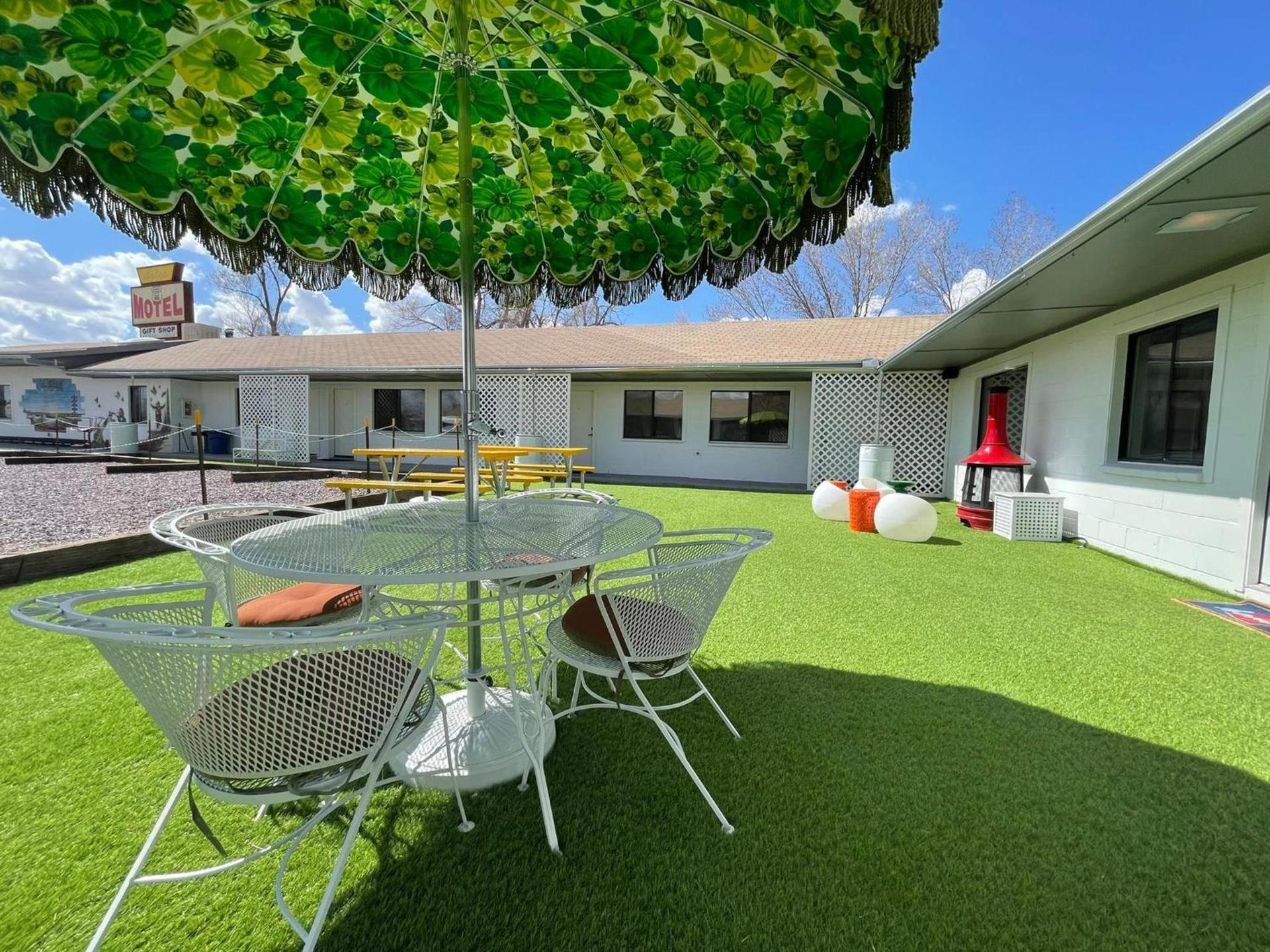 The Aztec Motel & Creative Space photo 3