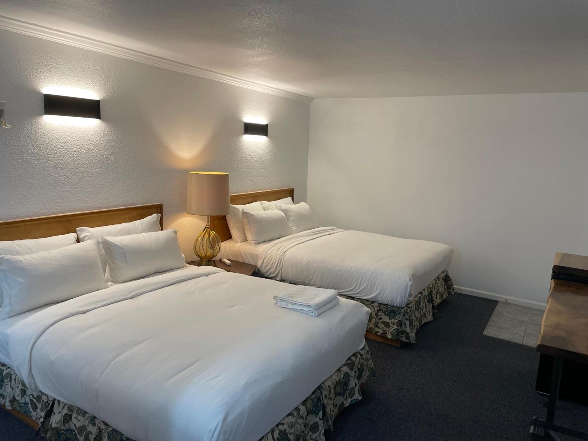 The Aztec Motel & Creative Space photo 47
