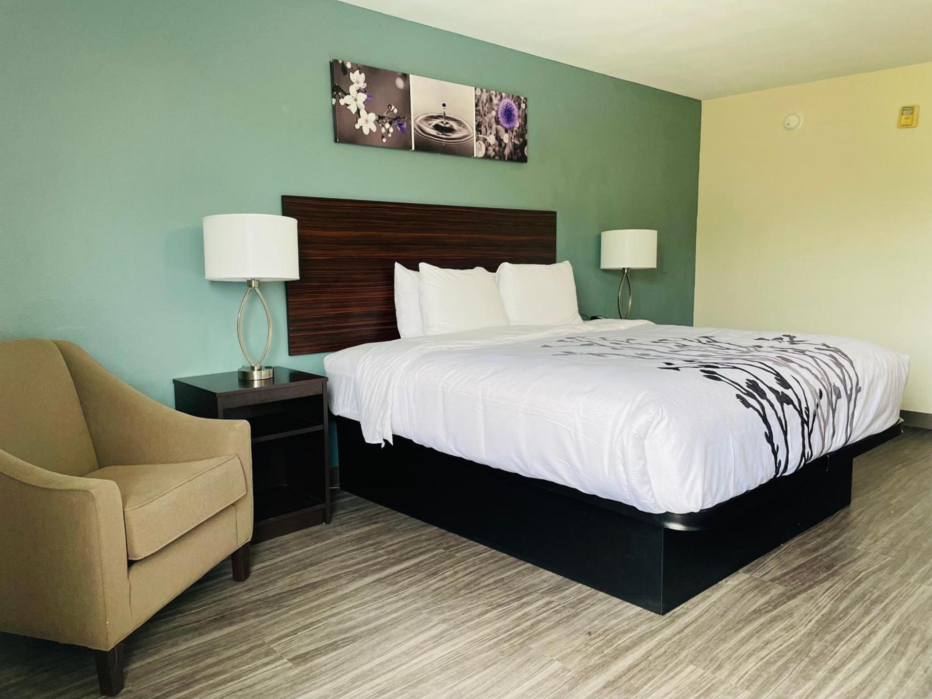 Sleep Inn & Suites Foley - Gulf Shores North photo 17