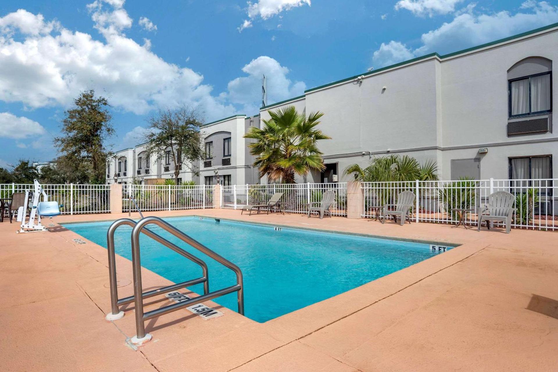 Sleep Inn Destin near Miramar Beach photo 23
