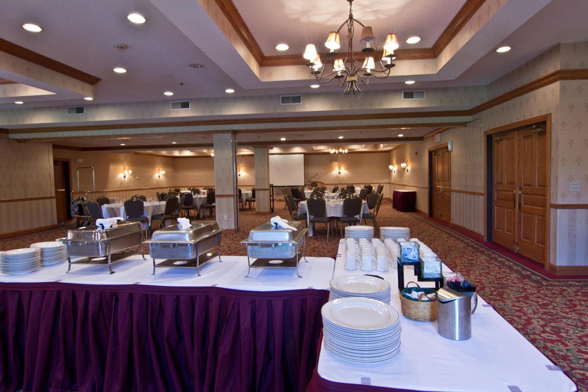Coshocton Village Inn & Suites photo 32