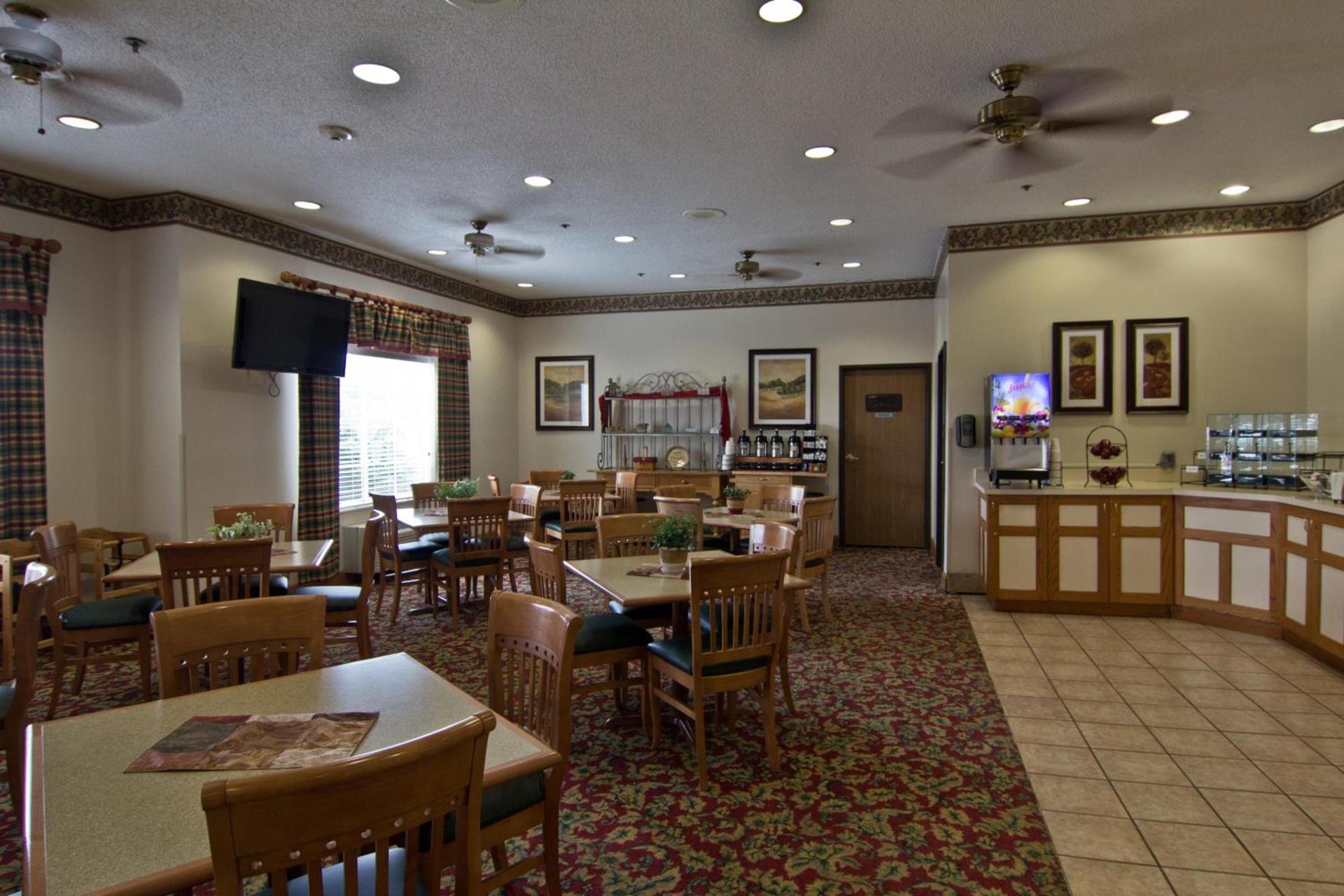 Coshocton Village Inn & Suites photo 19