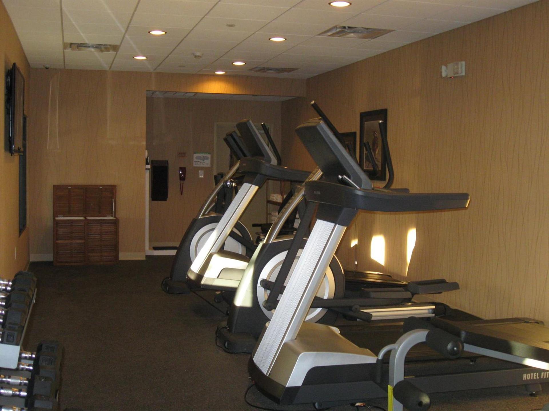 Little Missouri Inn & Suites New Town photo 7