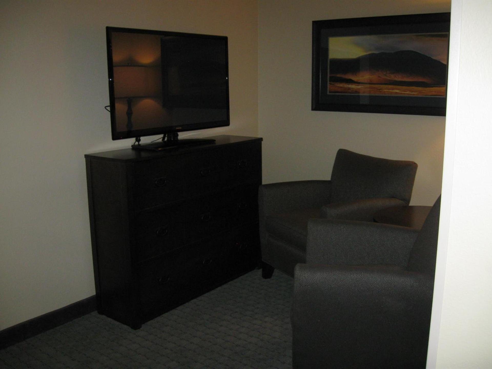 Little Missouri Inn & Suites New Town photo 31