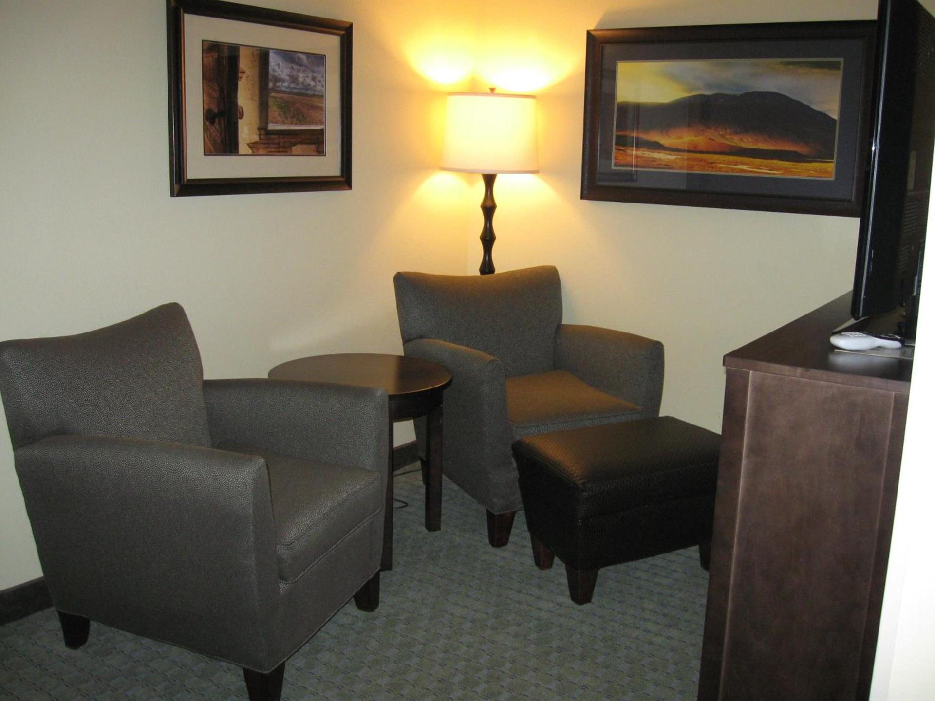Little Missouri Inn & Suites New Town photo 17