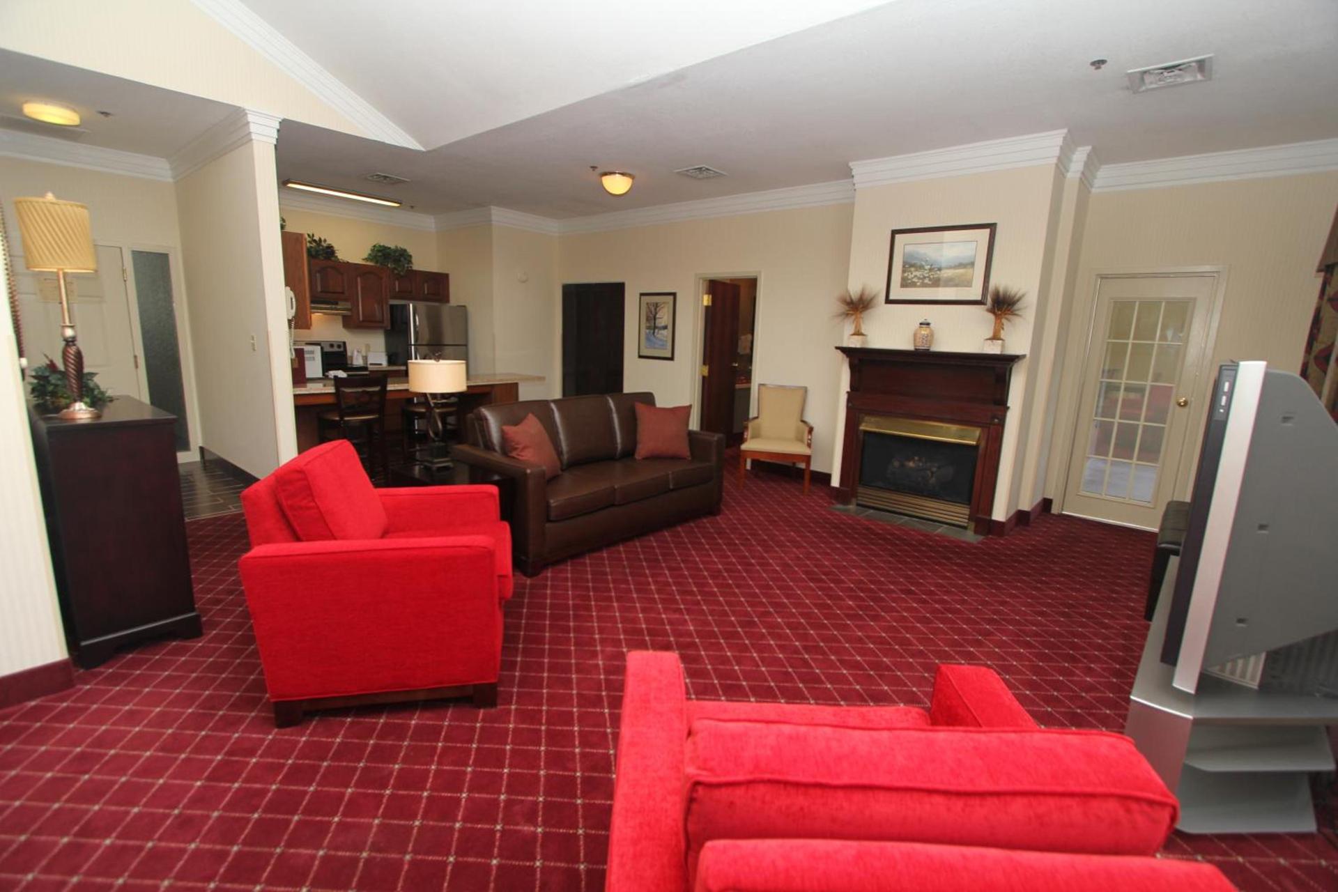 Black Bear Inn & Suites photo 37