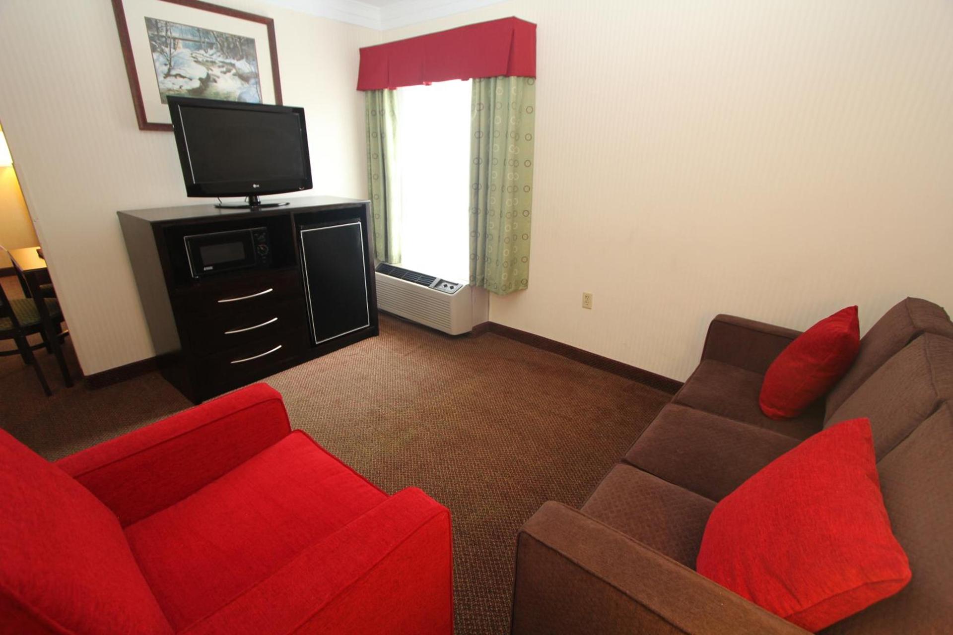Black Bear Inn & Suites photo 35