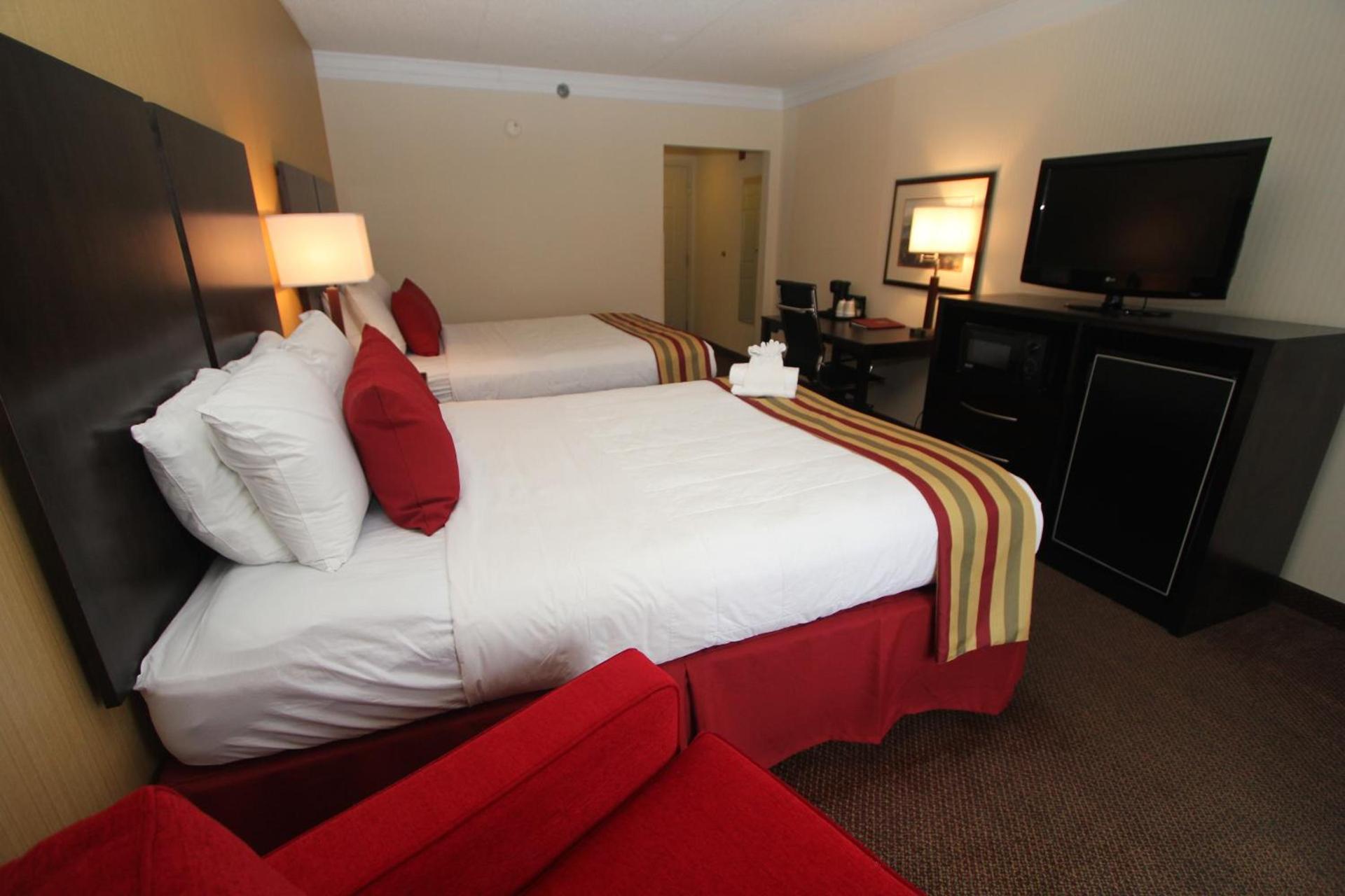 Black Bear Inn & Suites photo 31