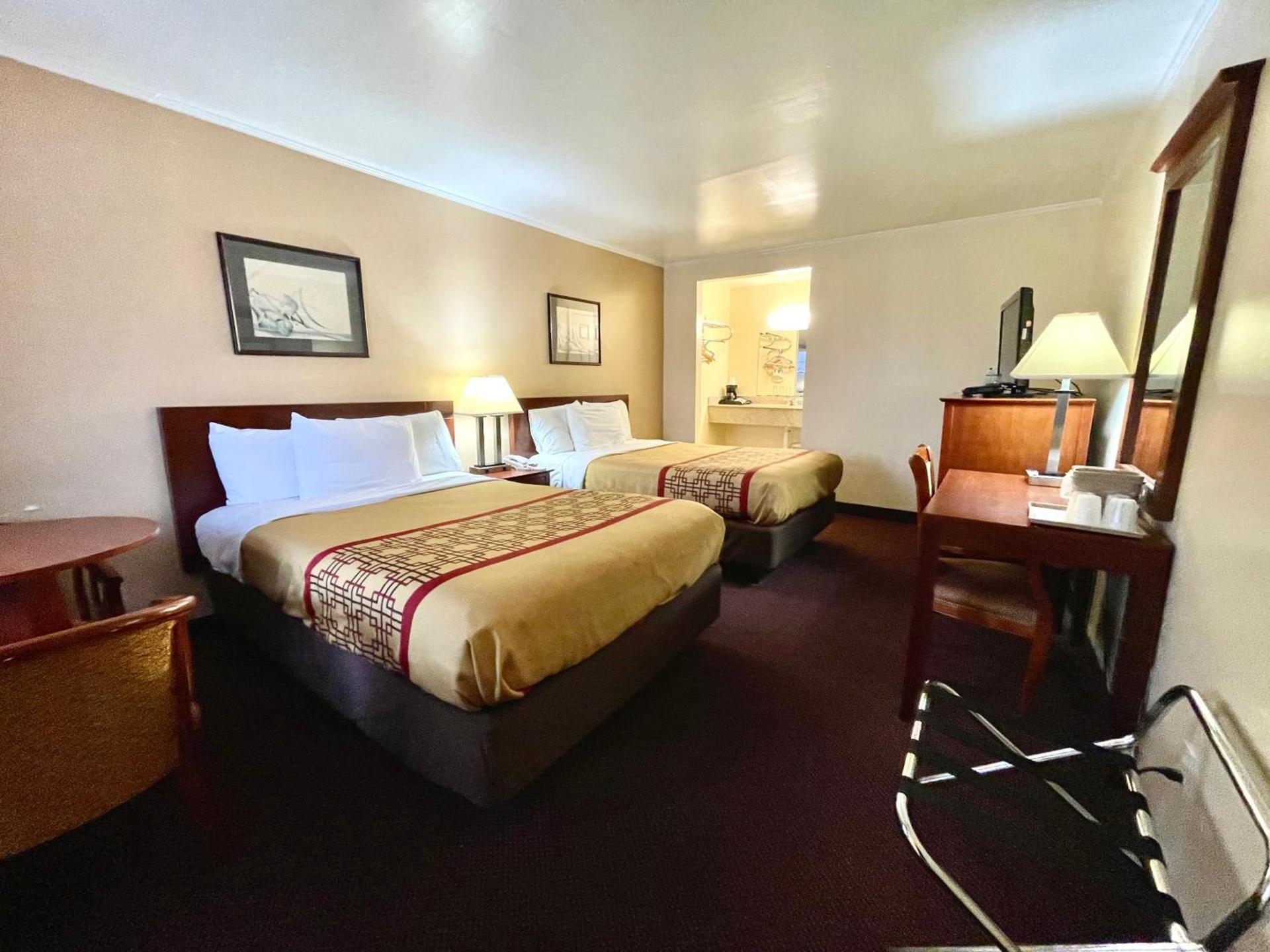 The Aventis Inn photo 5