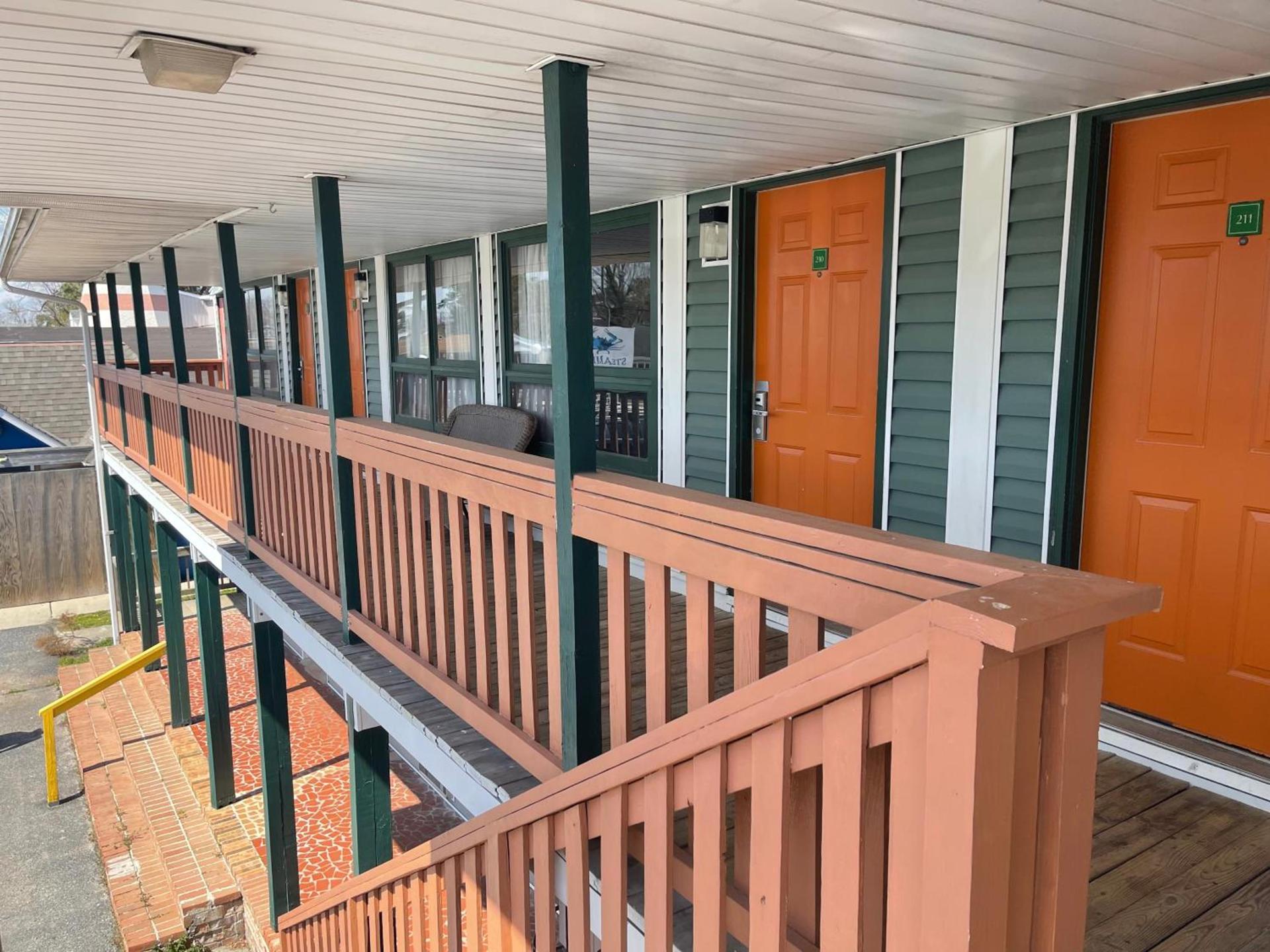 Atlantic Shores Inn and Suites photo 3