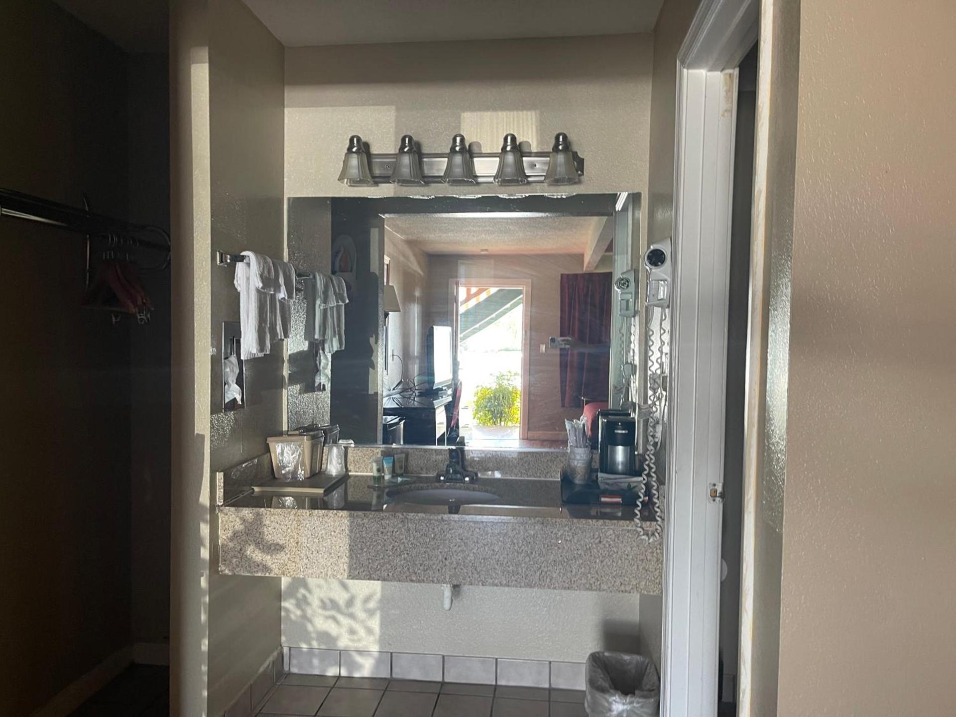 Atlantic Shores Inn and Suites photo 26