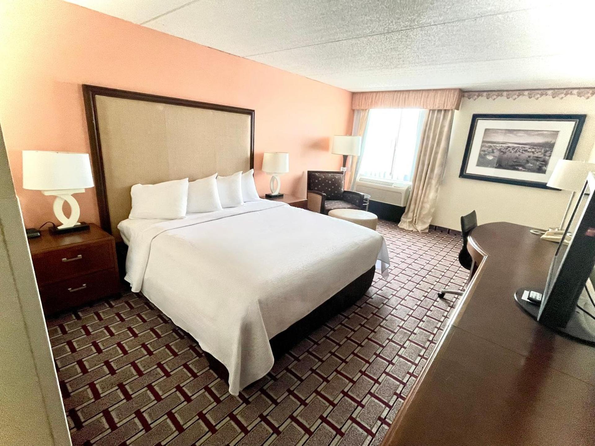 Fairbridge Hotel Cleveland East photo 11