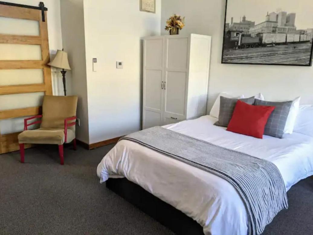 Endion Inn photo 65