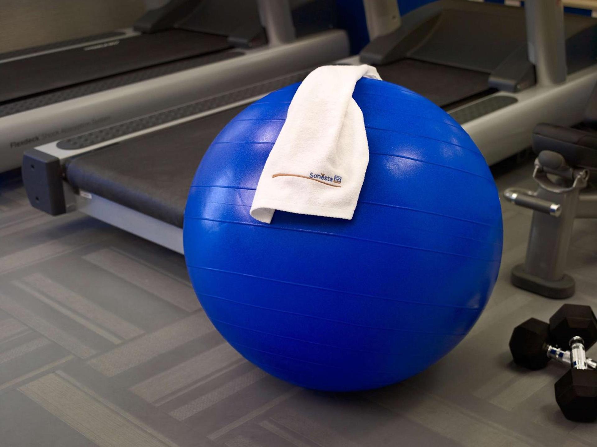 Sonesta ES Suites Cincinnati - Blue Ash photo 21
