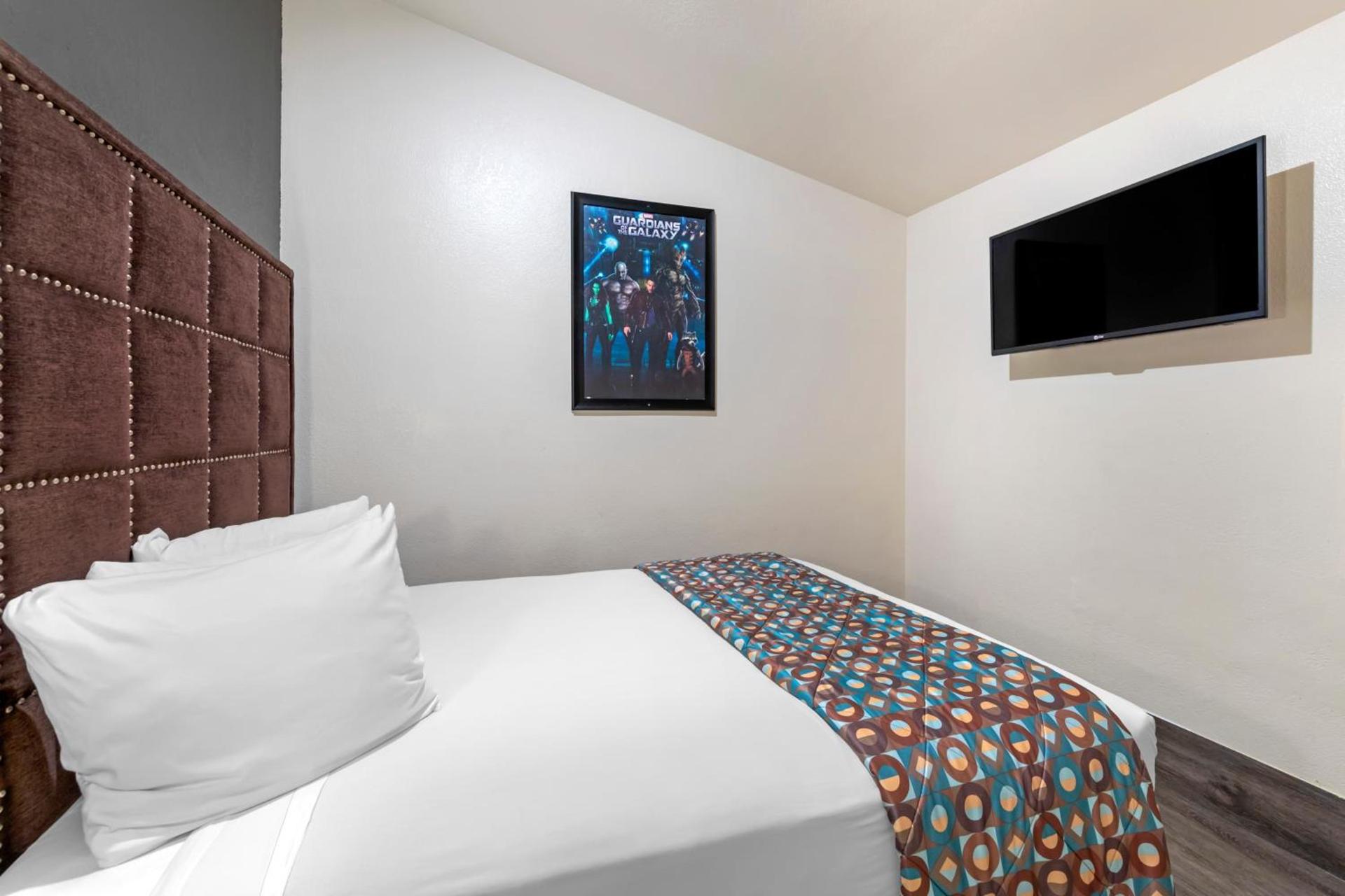 Anaheim Discovery Inn and Suites photo 90