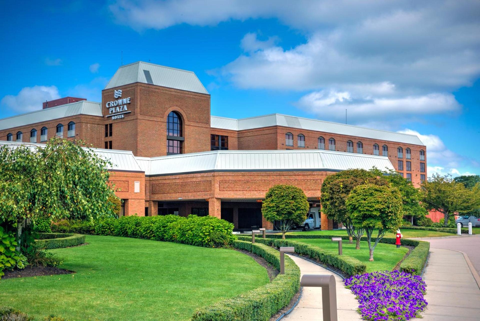Crowne Plaza Providence-Warwick (Airport) by IHG photo 42