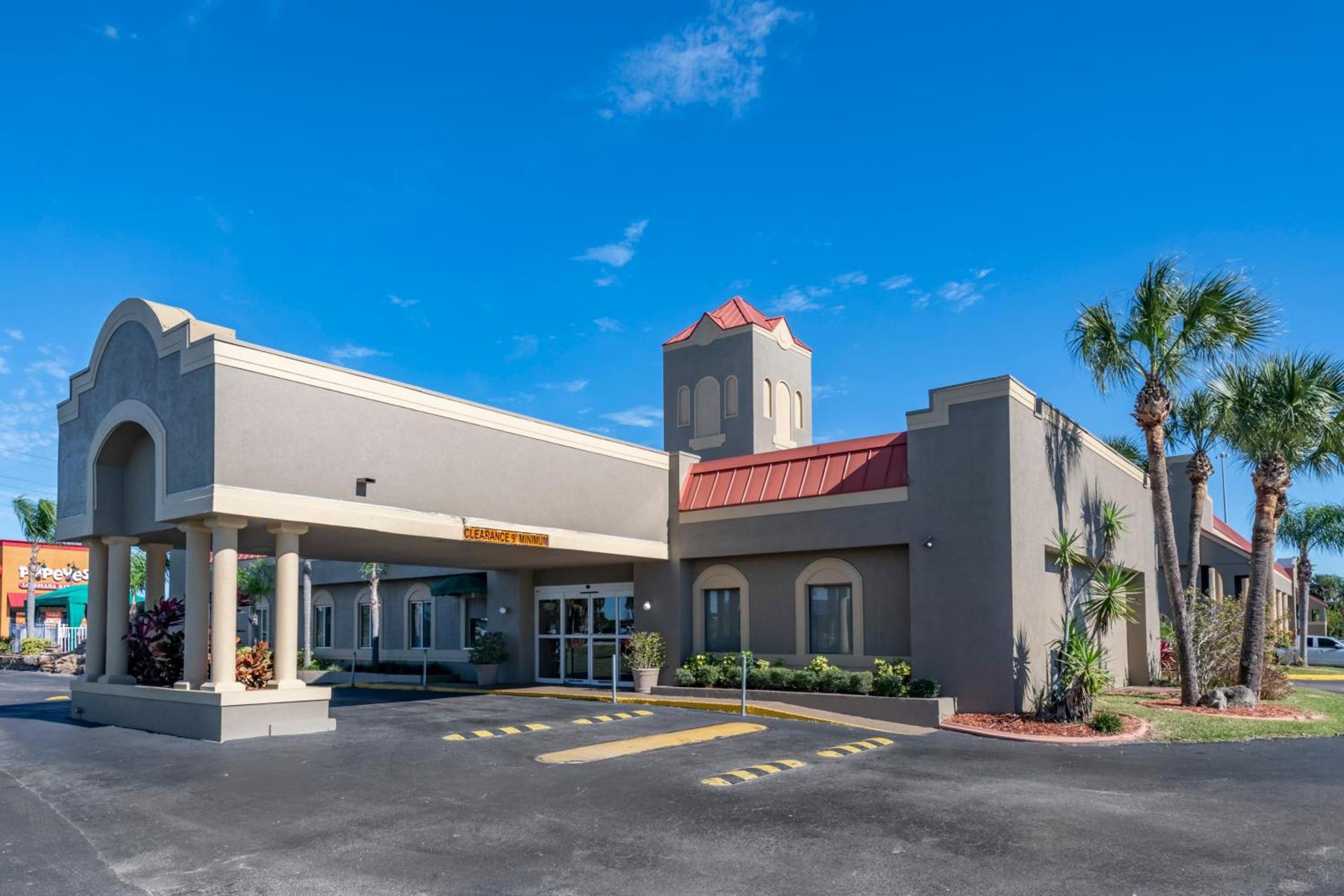 Quality Inn Kennedy Space Center photo 27