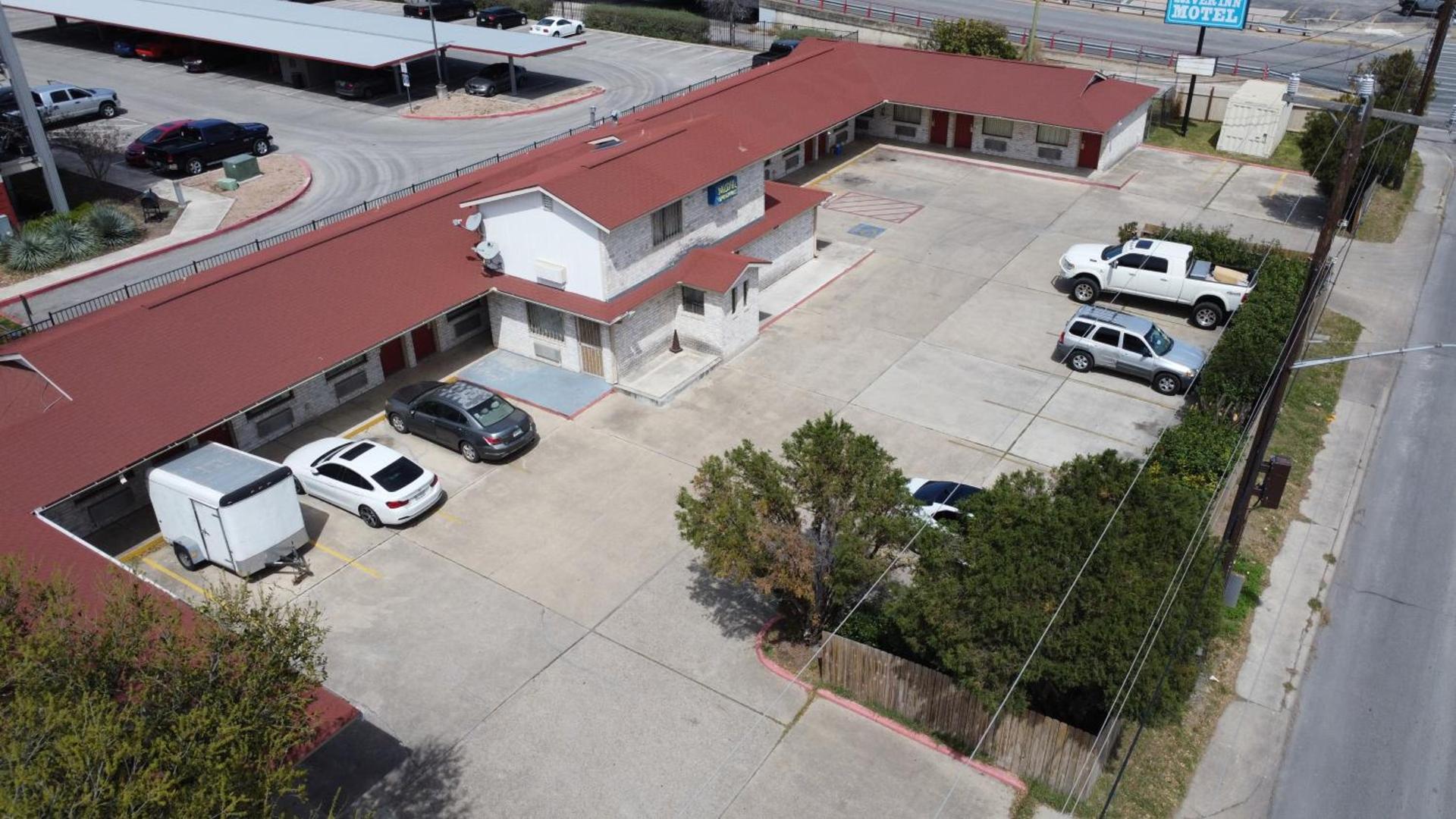 River Inn Motel photo 25