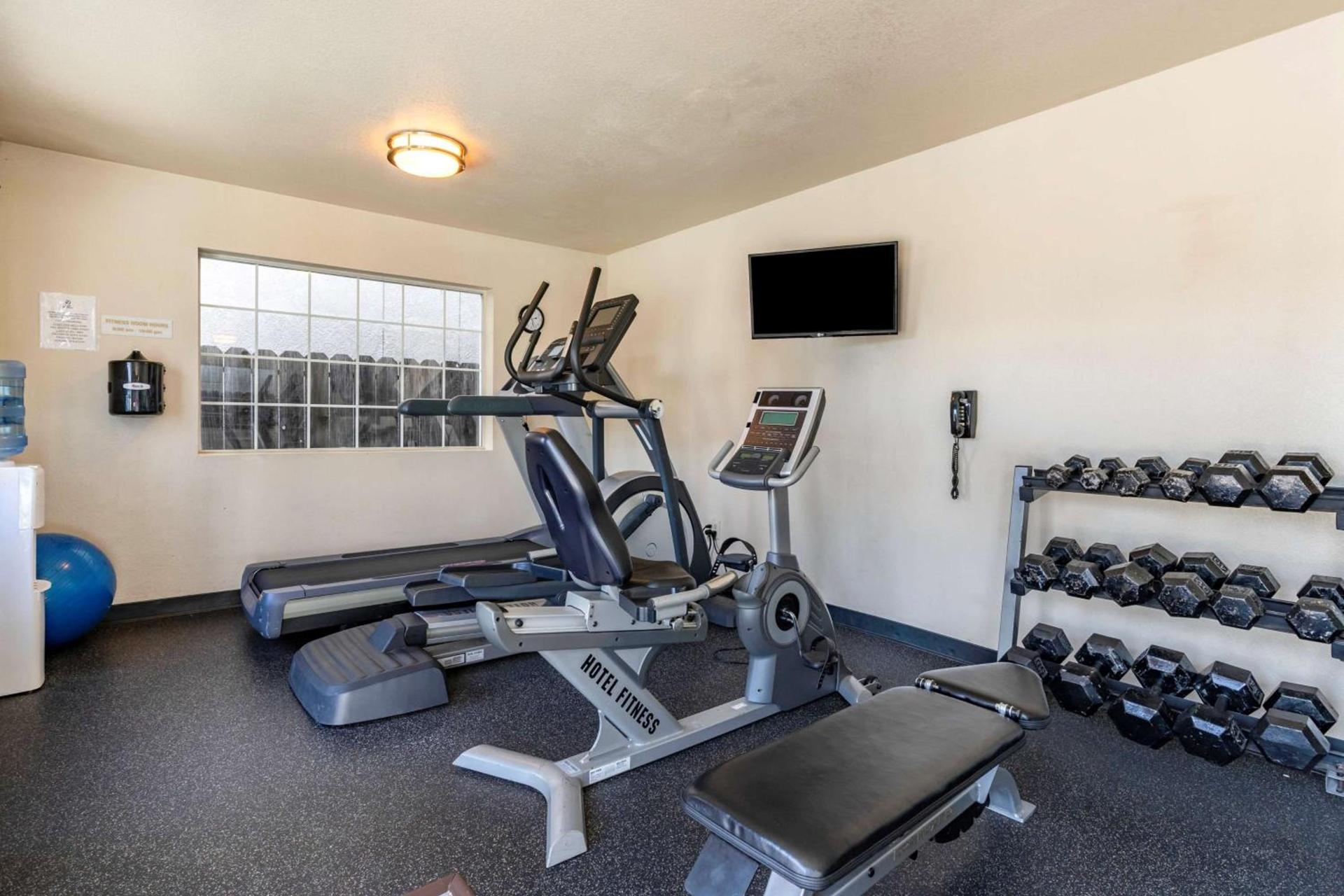 Best Western Luxury Inn photo 22