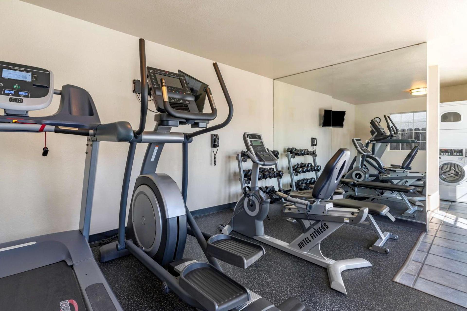 Best Western Luxury Inn photo 3