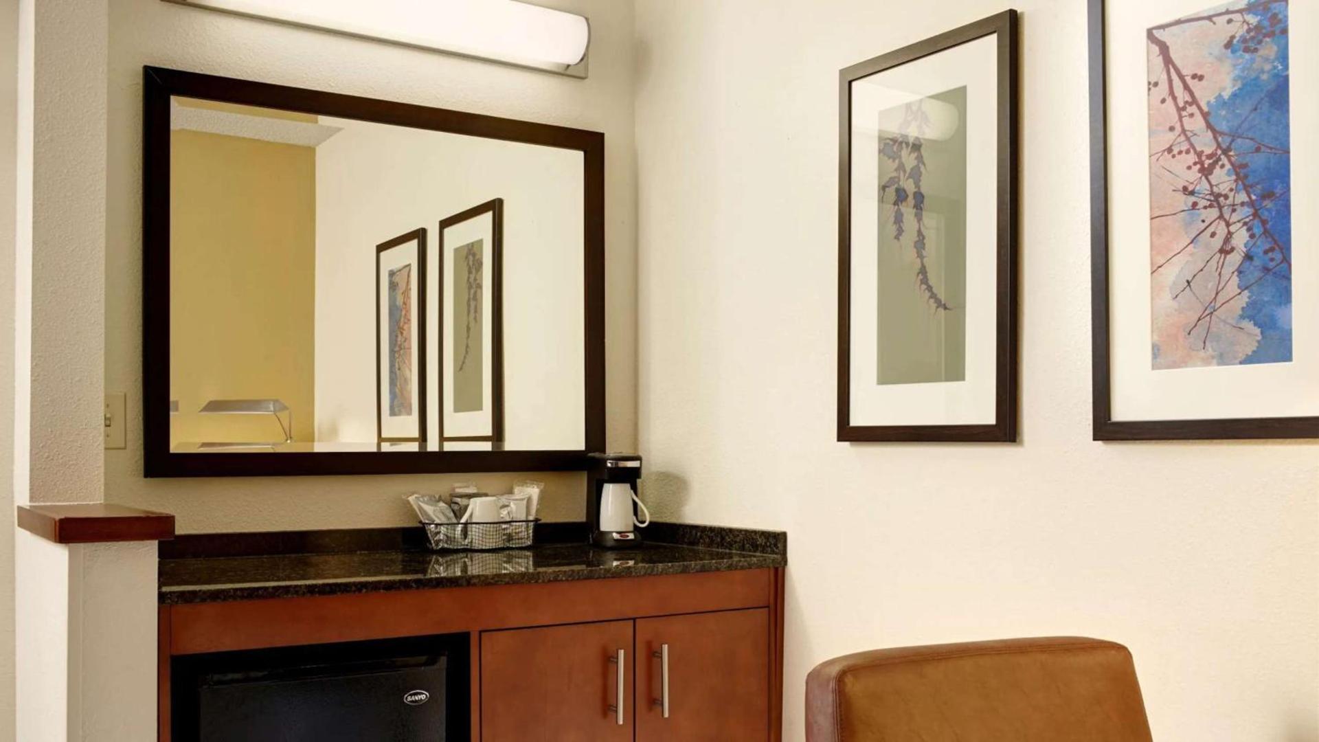 Sonesta Select Atlanta Duluth photo 12
