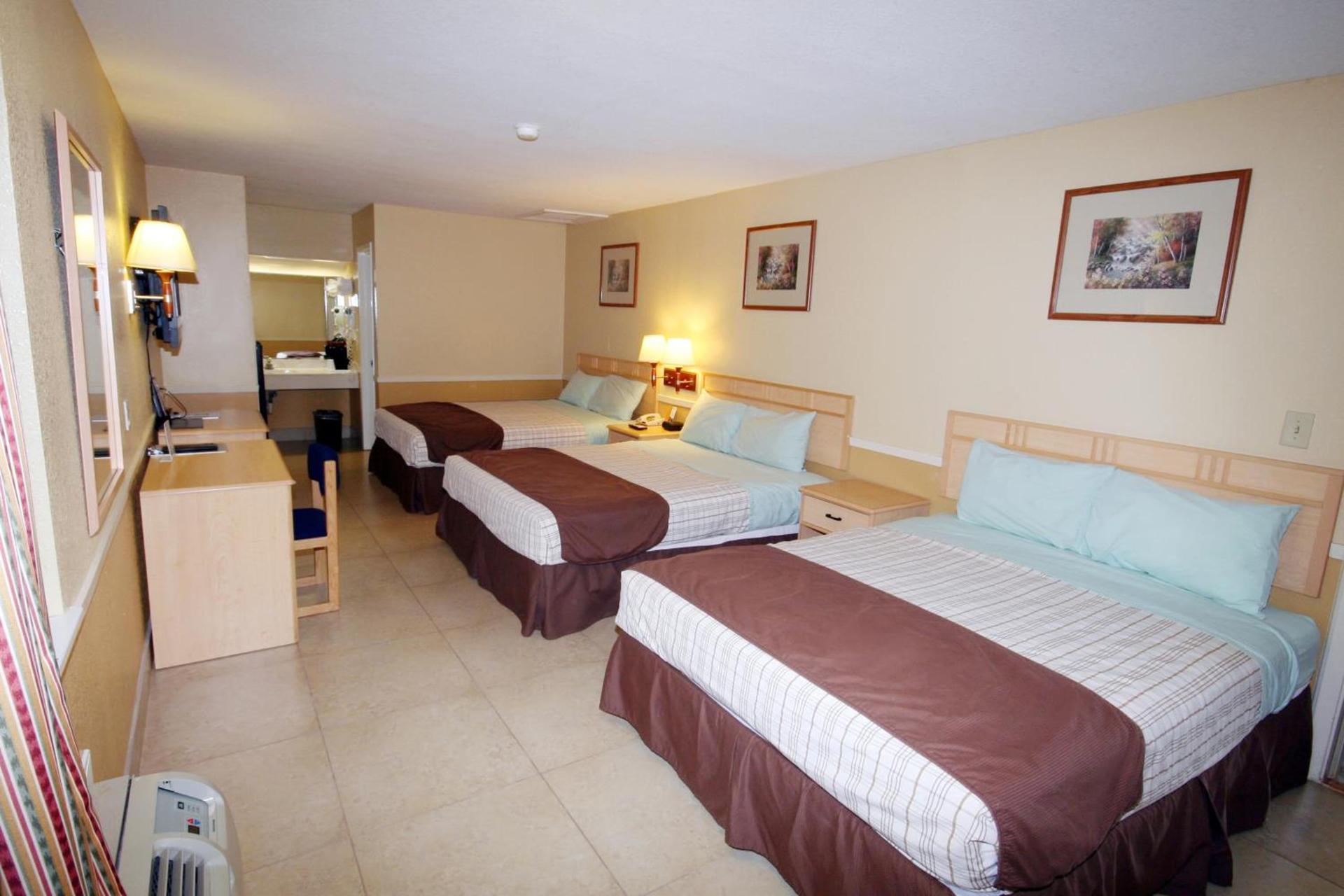 Edinburg Executive Inn photo 9