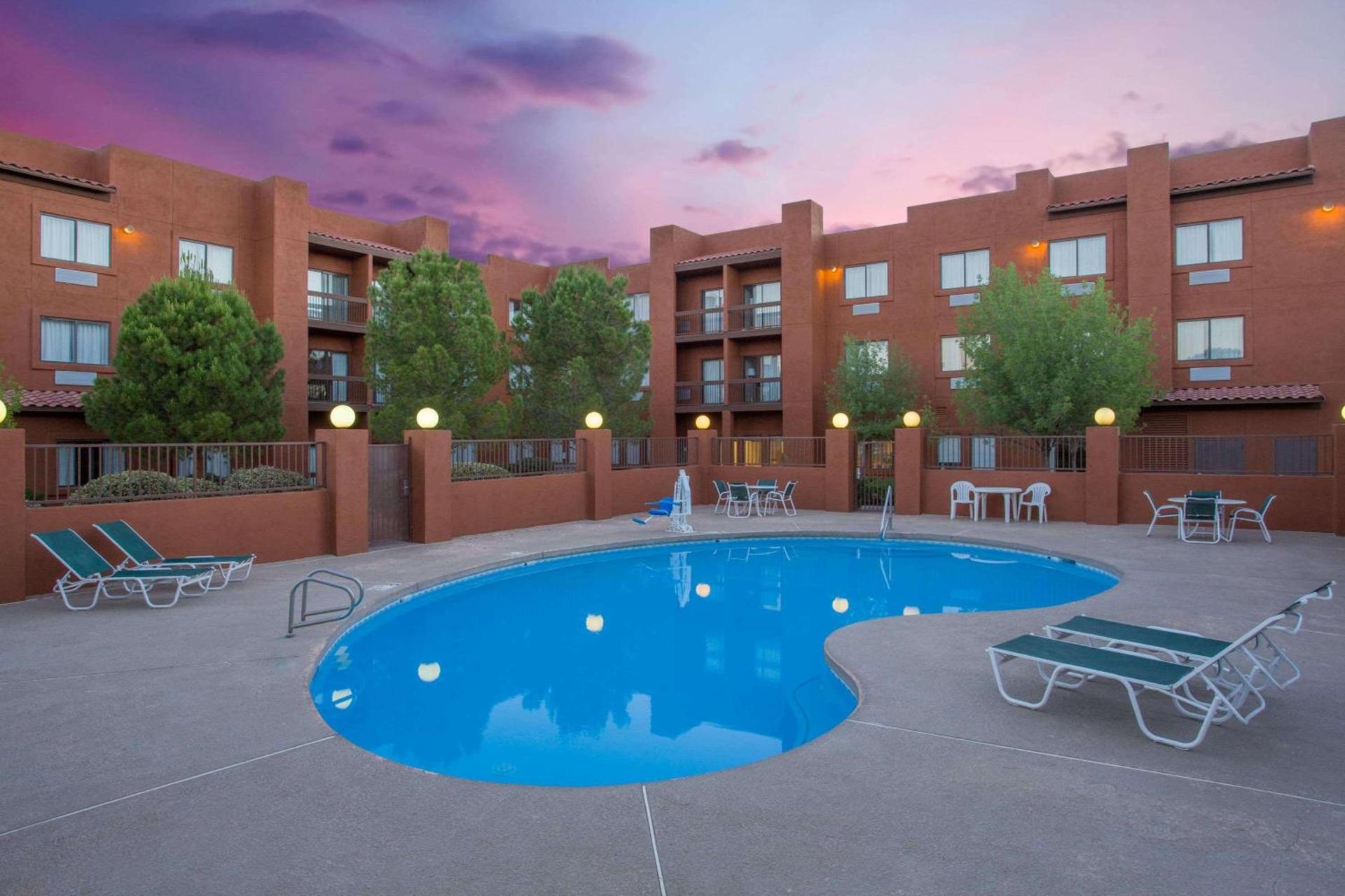 Super 8 by Wyndham Page/Lake Powell photo 8