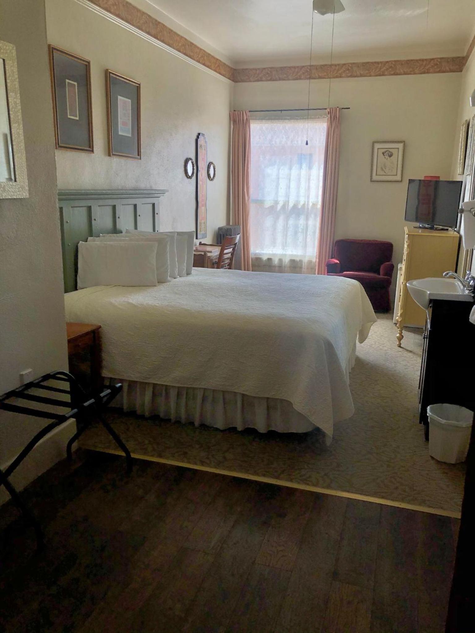 Historic Palace Hotel photo 57