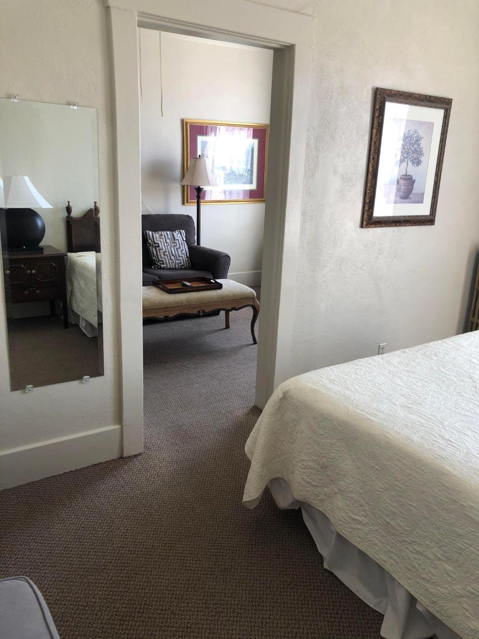 Historic Palace Hotel photo 59