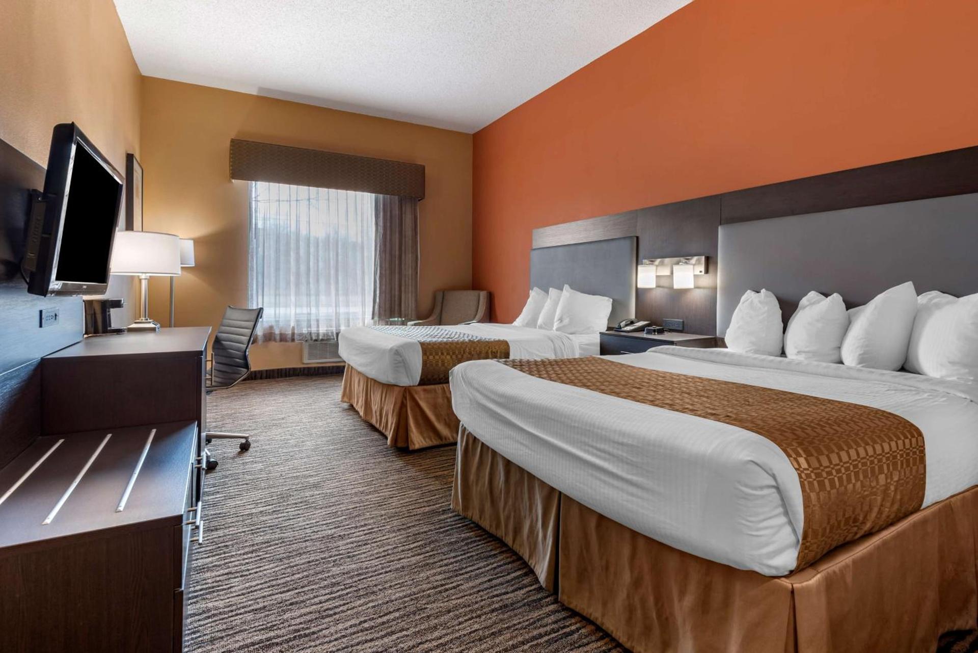 Best Western the Inn at the Fairgrounds photo 4