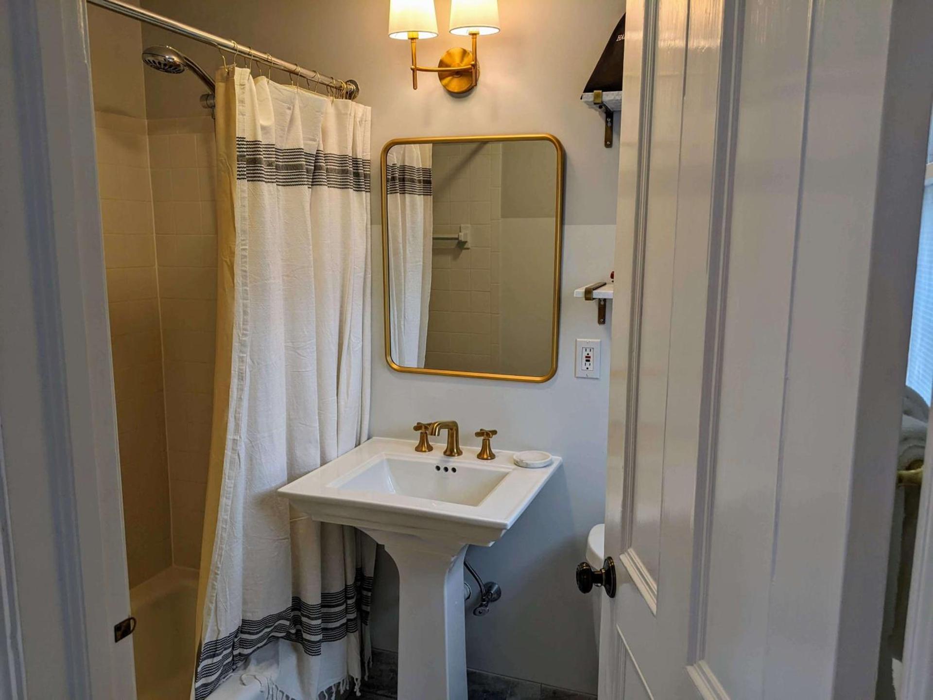 Stanton House Inn photo 71