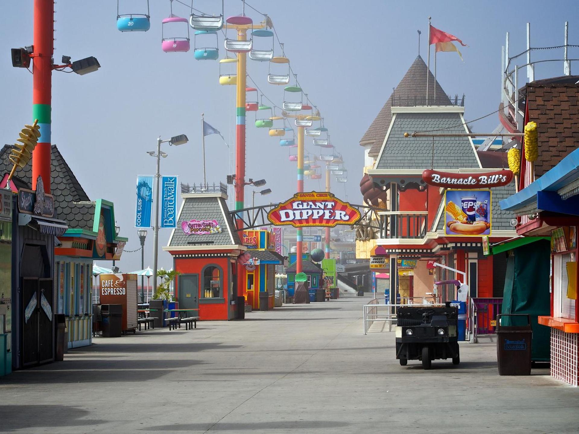 Capri Motel Santa Cruz Beach Boardwalk photo 17