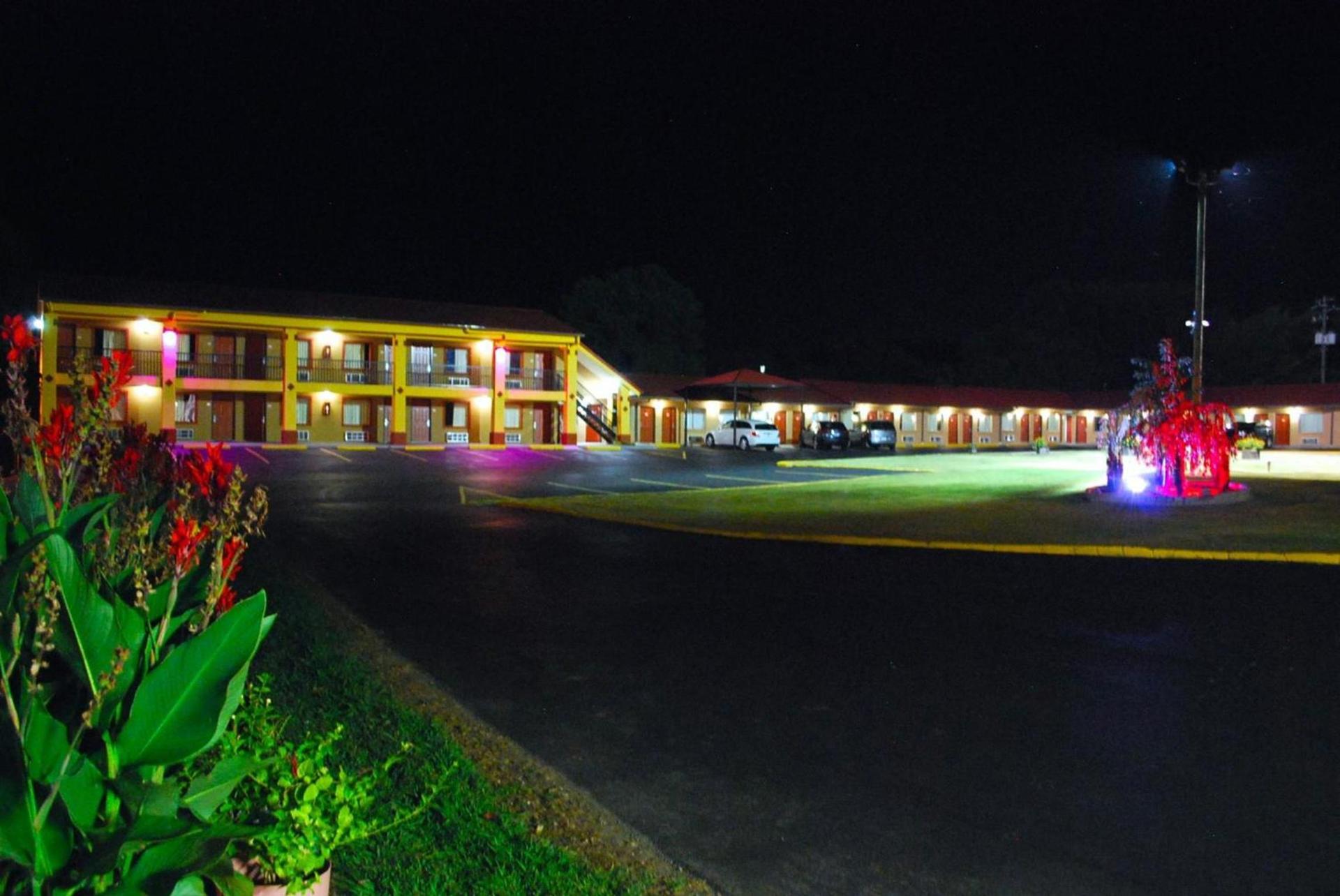 Duffys Motel - Calhoun photo 9