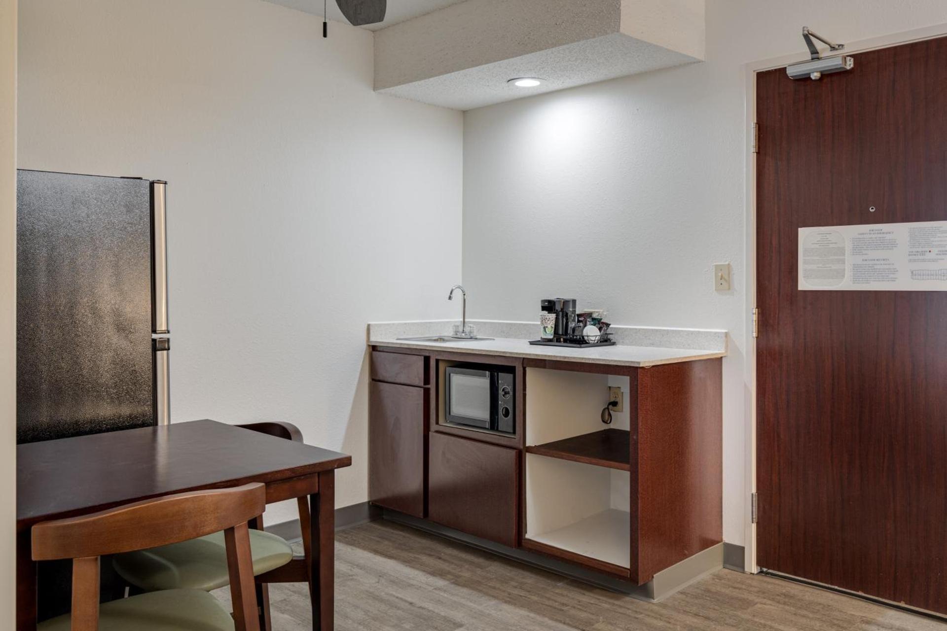 MySuites Lawton photo 25
