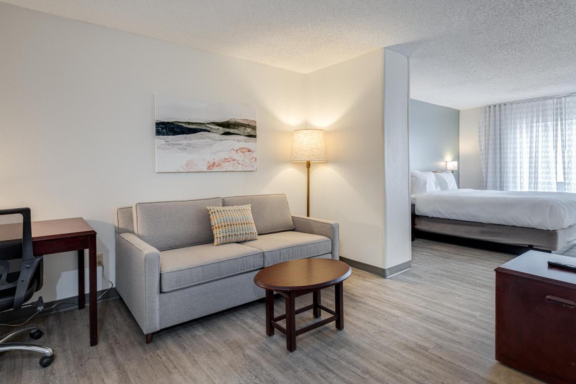 MySuites Lawton photo 23