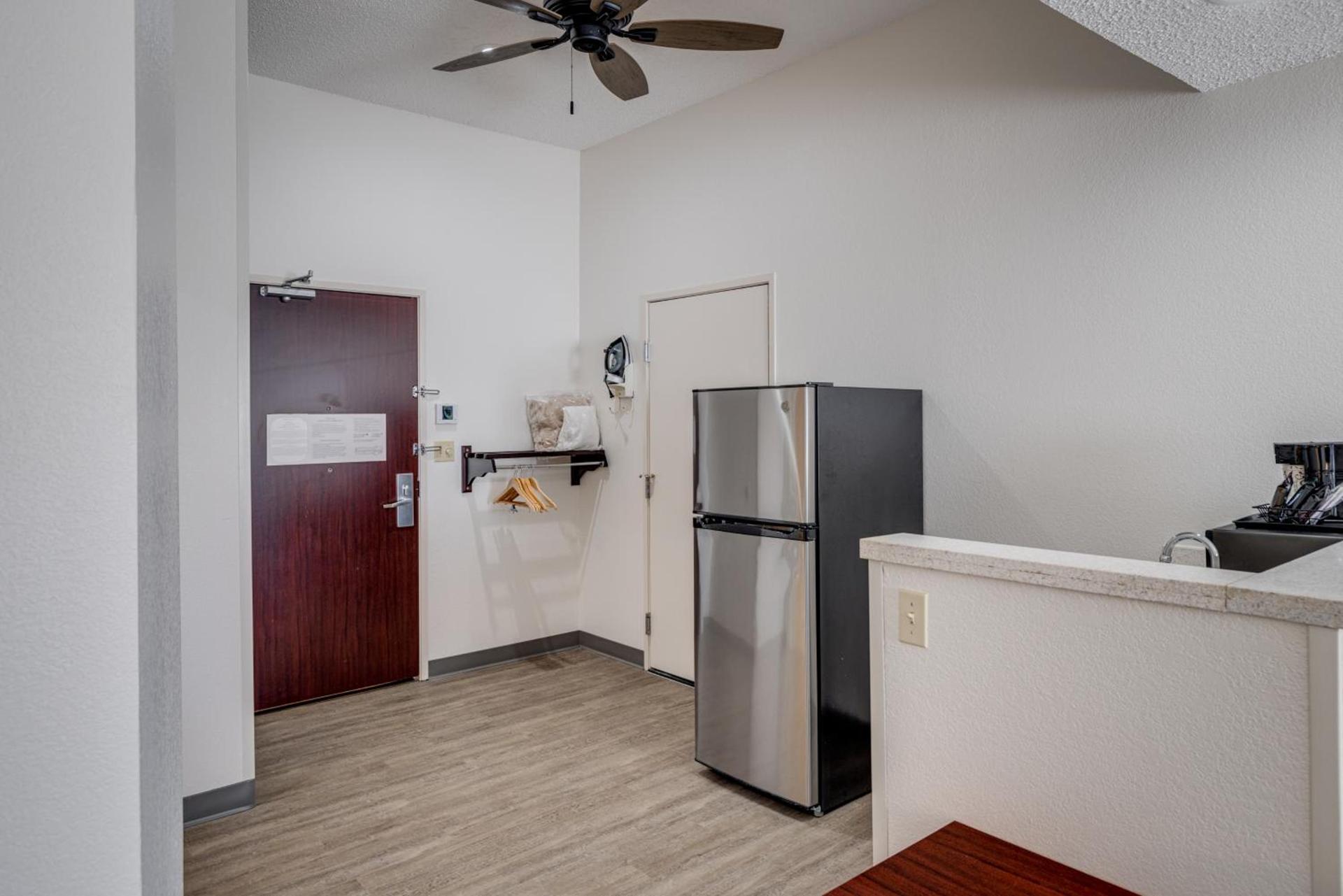 MySuites Lawton photo 33