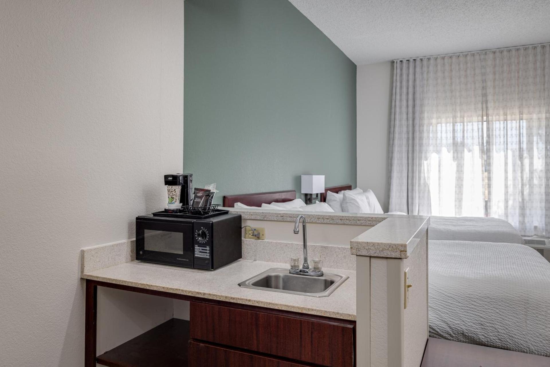 MySuites Lawton photo 34