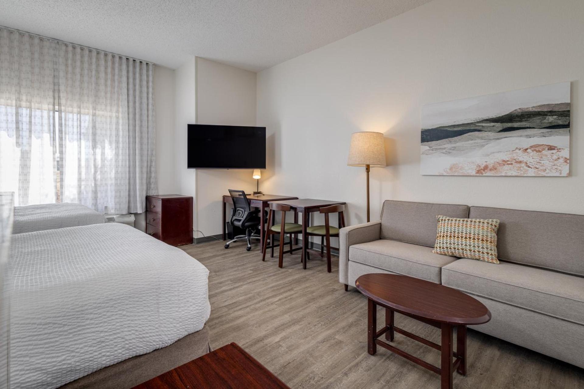 MySuites Lawton photo 32
