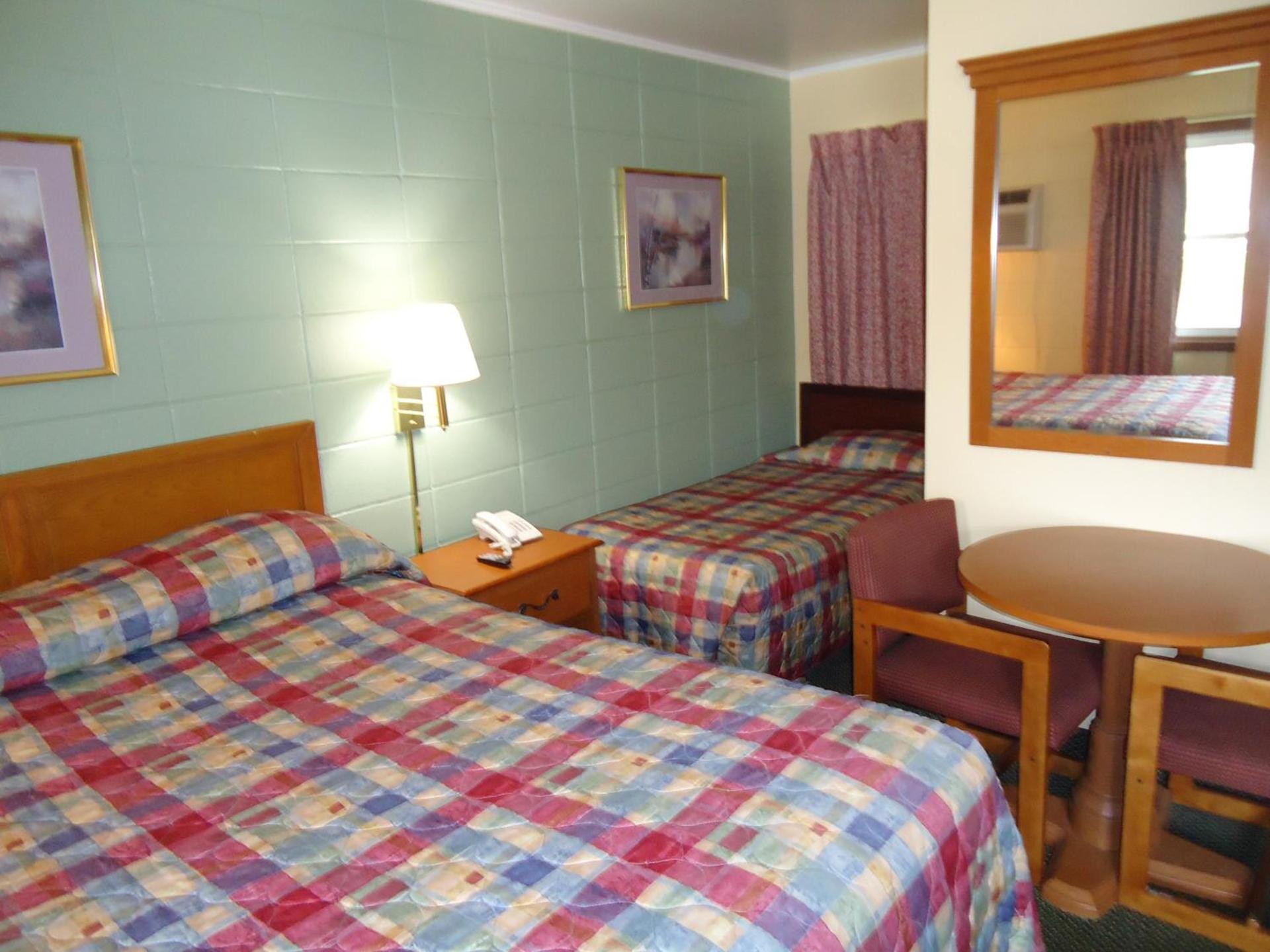 Tower Motel photo 10