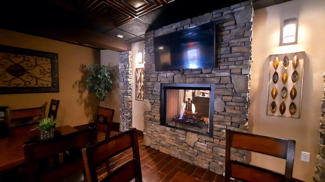 Stonebrook Lodge Bryson City photo 12