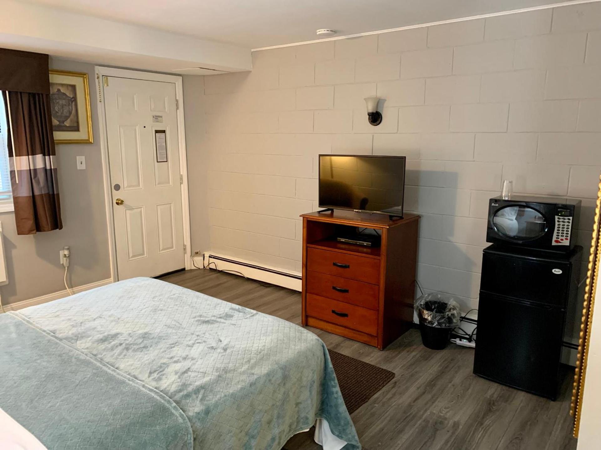 Hill Top Motel photo 6