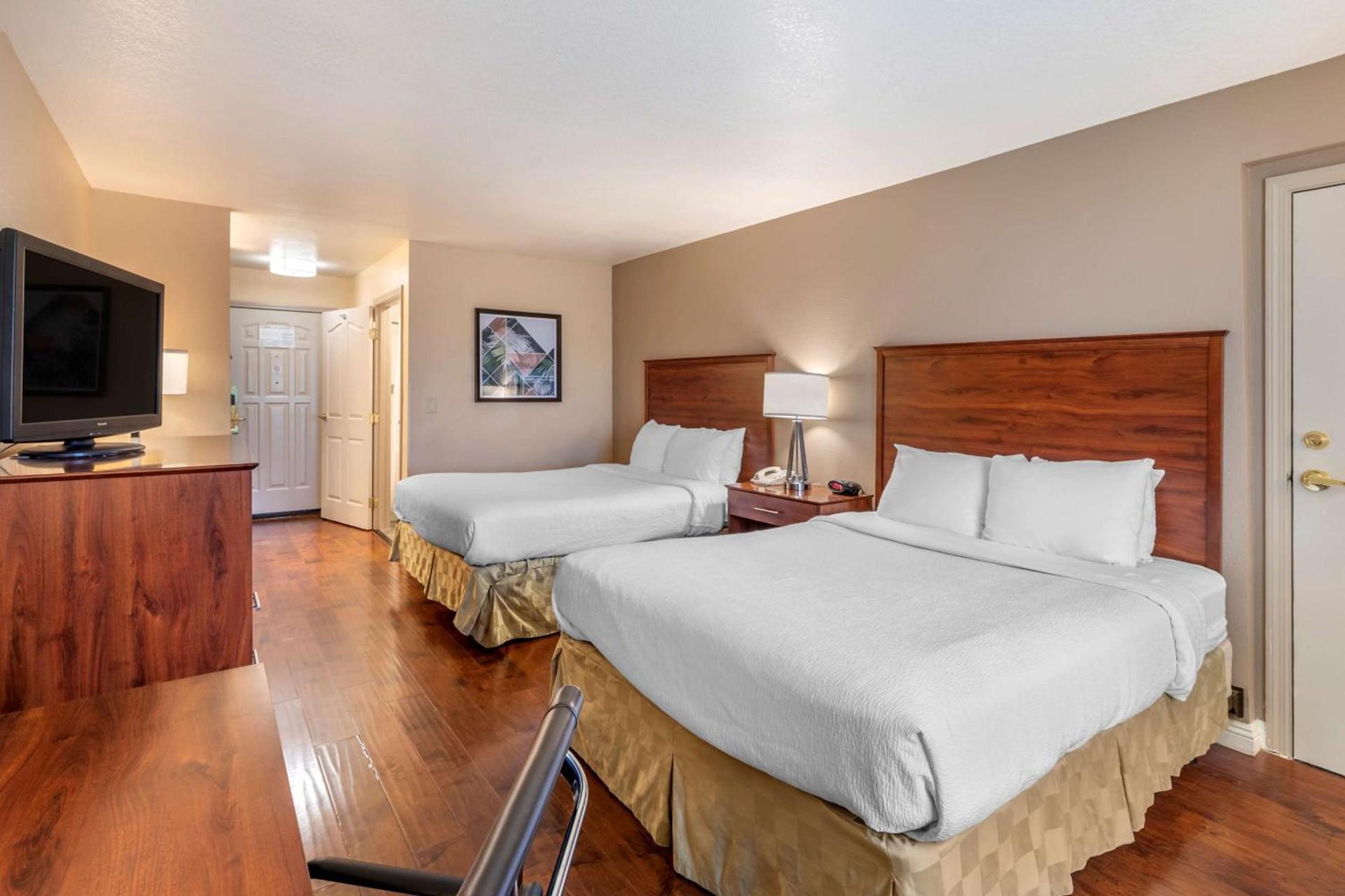Best Western Plus John Jay Inn & Suites photo 20