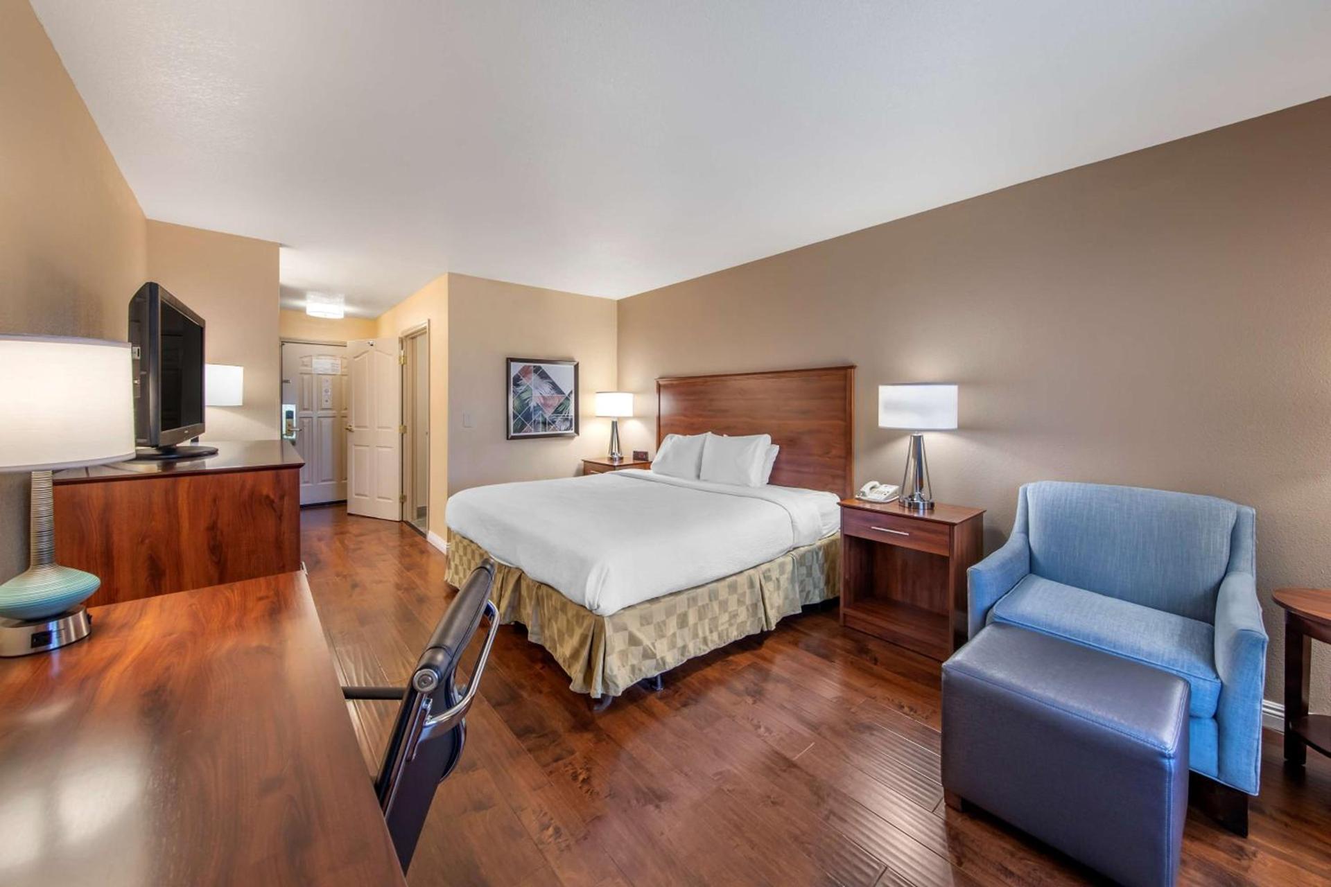Best Western Plus John Jay Inn & Suites photo 22